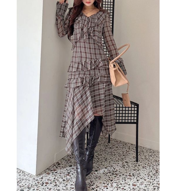 MERCURYDUO「ラッフルイレヘムロングワンピース」|ワンピース|