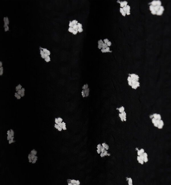 NOLLEY'S「【WEB＆一部店舗限定アイテム】ウォッシャブルレース刺繍袖ボリュームサッカーブラウス」|シャツ・ブラウス|