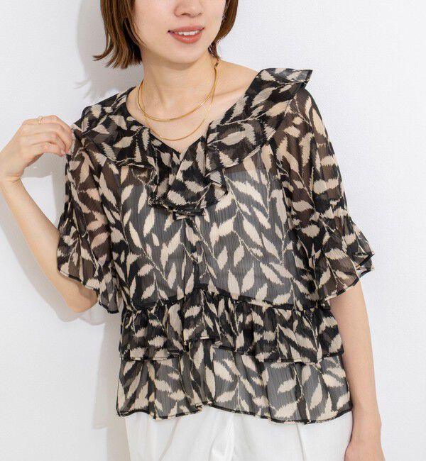 NOLLEY'S「【Import Fabric】ウォッシャブル楊柳リーフ柄フリルブラウス」|シャツ・ブラウス|グレー系1