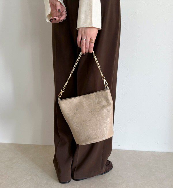 fredy emue「【AULENTTI/オーレンティ】シボレザーバケツチェーン&ショルダーバッグ」|ショルダー・メッセンジャー|