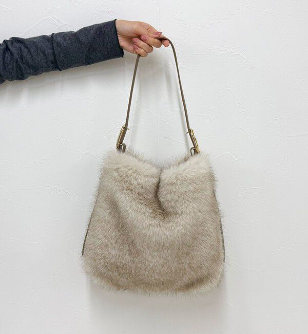 fredy emue「バックルワンハンドルファートートバッグ」|トートバッグ|