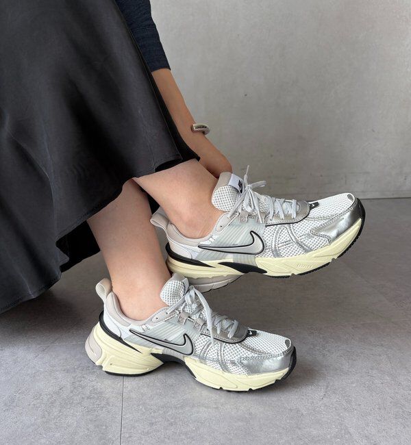  「【NIKE/ナイキ】 ウィメンズ V2K ラン」|スニーカー|
