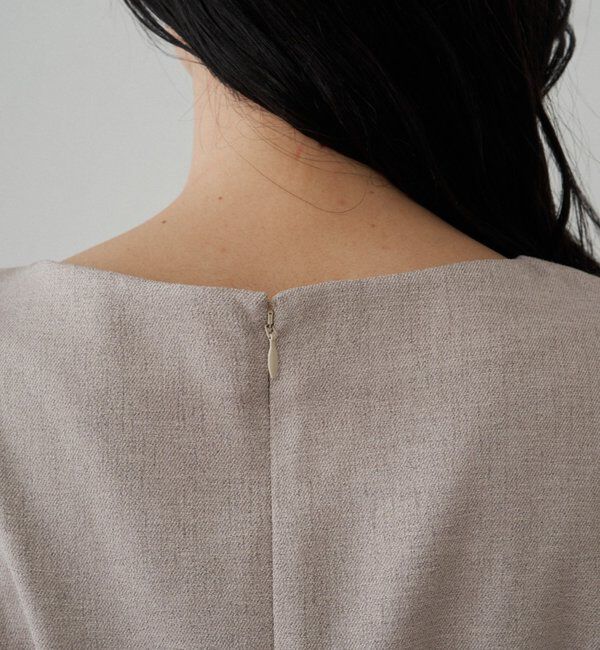  「ツイストVネックワンピース」|ワンピース|