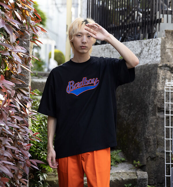 ABAHOUSE「【BADBOY / バッドボーイ】BADBOY  チームロゴ Tシャツ」|Tシャツ・カットソー|