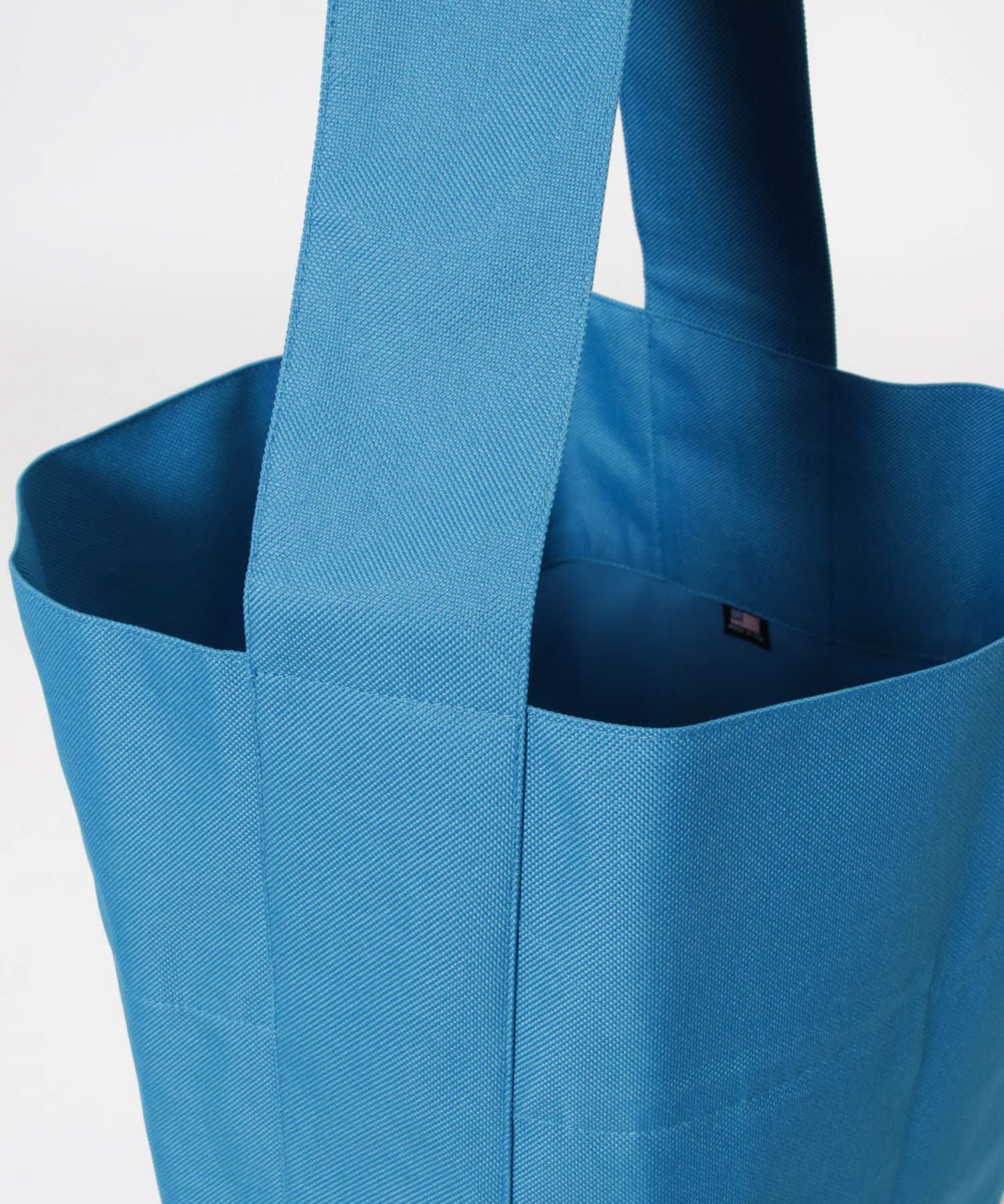 URBAN RESEARCH「Kaan　BUCKET TOTE WP」|トートバッグ|
