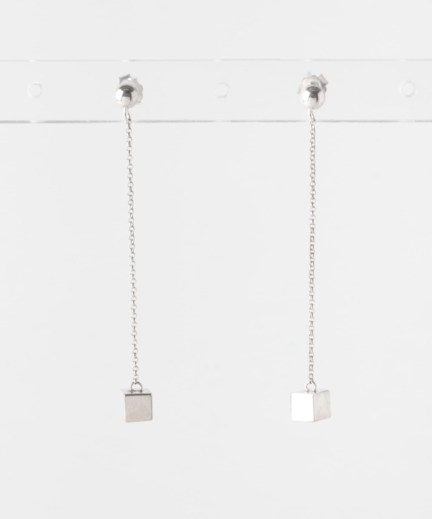 SMELLY「SMELLY so　cube chain  pierce」|ピアス|