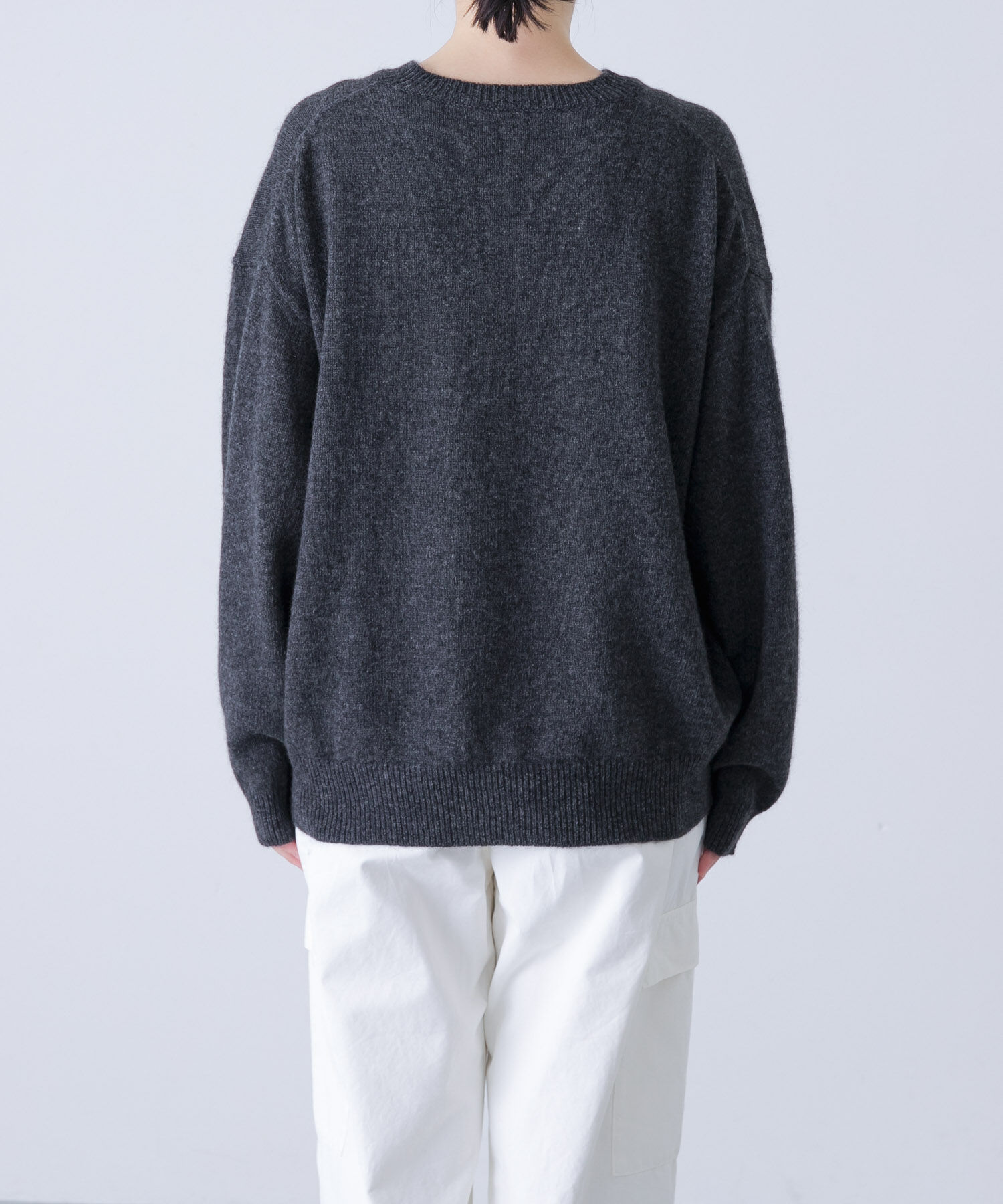 かぐれ「ヤクウールVネックニット」|ニット・セーター|