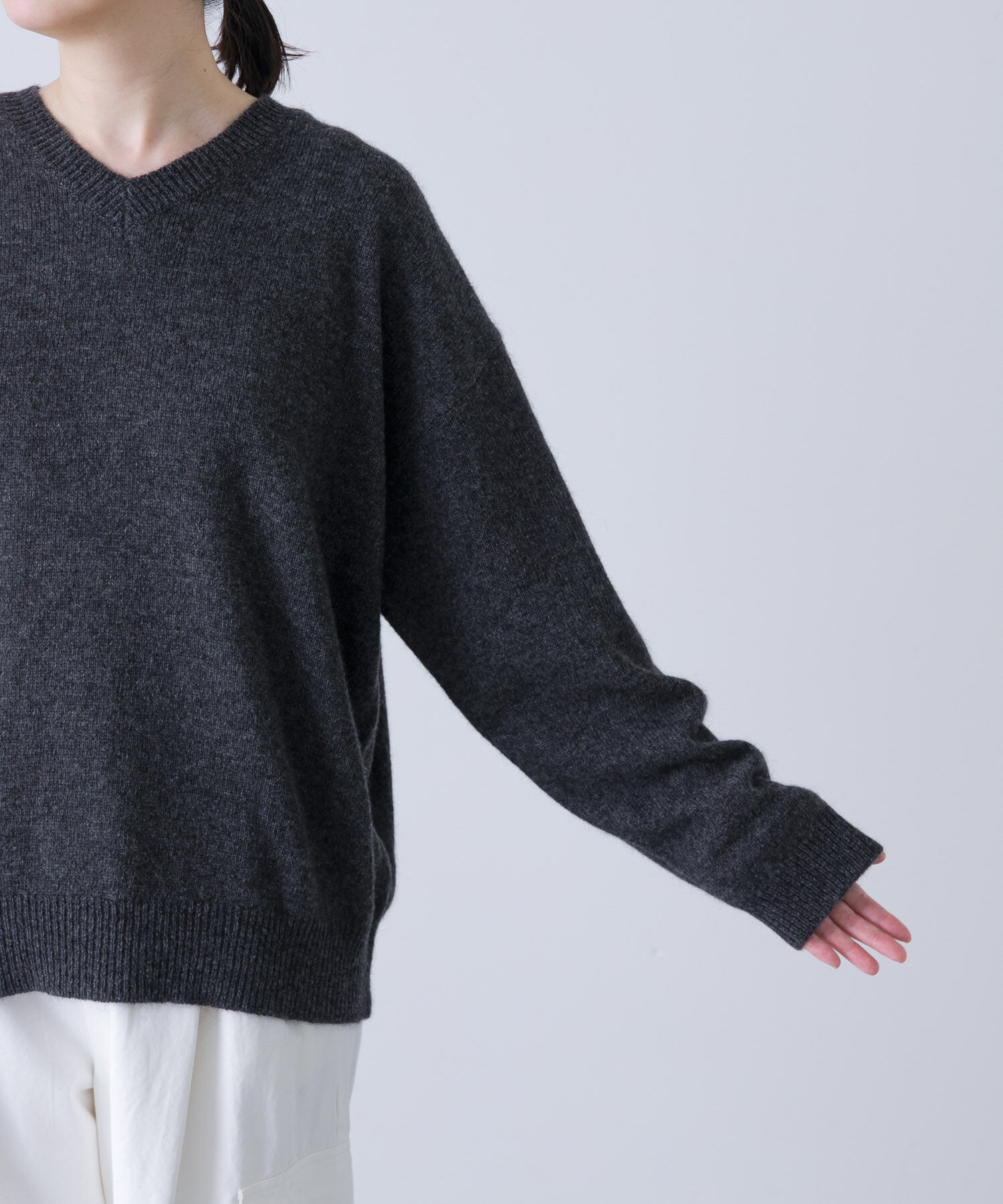 かぐれ「ヤクウールVネックニット」|ニット・セーター|