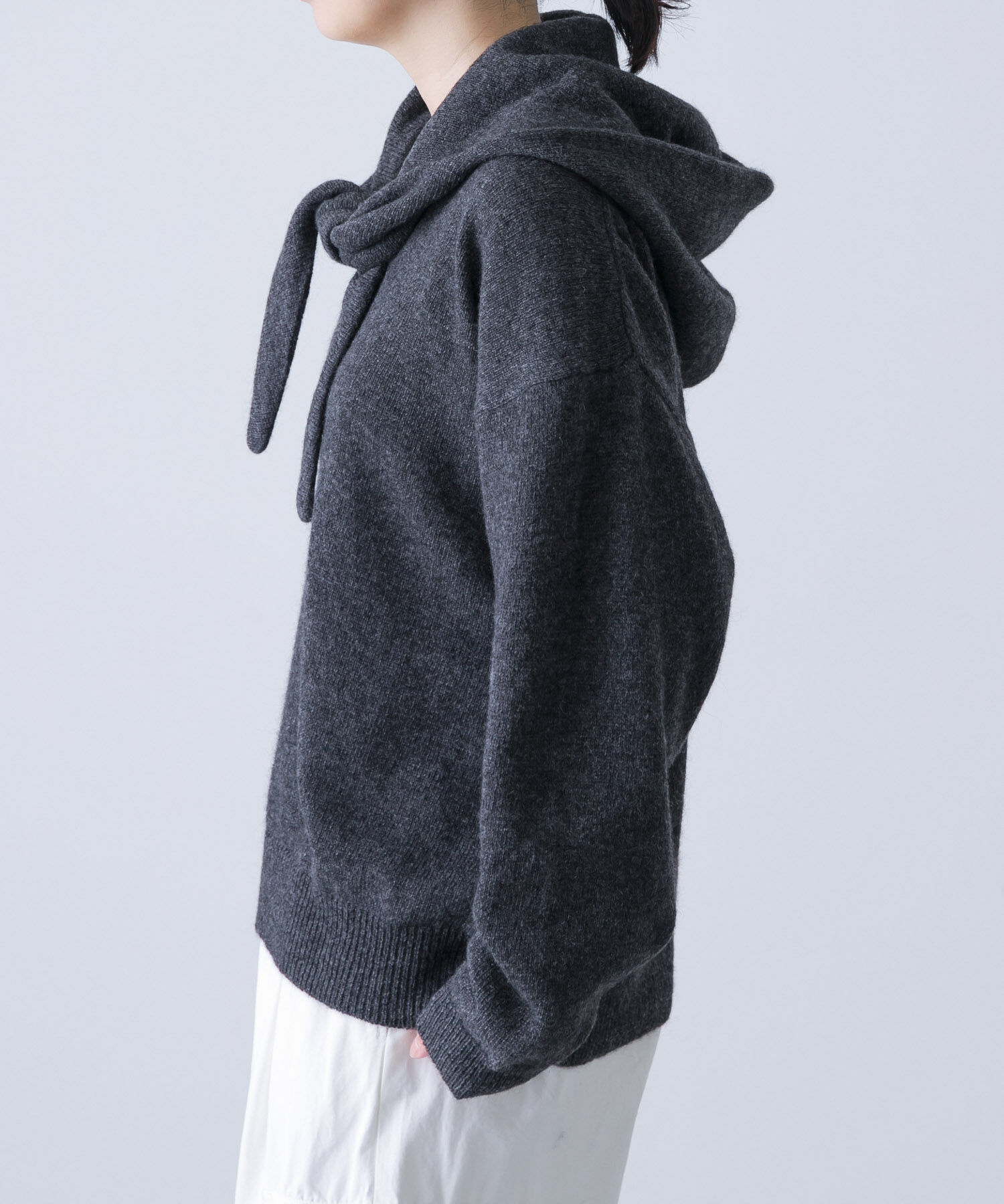 かぐれ「ヤクウールVネックニット」|ニット・セーター|