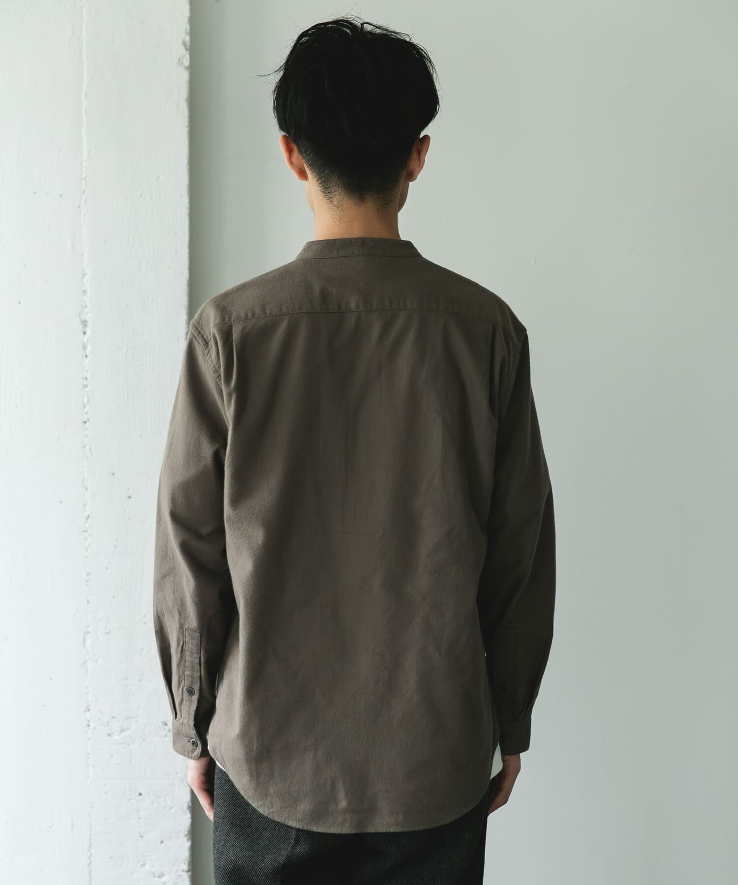 URBAN RESEARCH DOORS「防シワ起毛ネルバンドカラーシャツ」|シャツ・ブラウス|