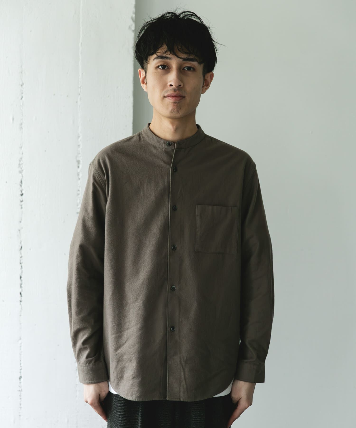 URBAN RESEARCH DOORS「防シワ起毛ネルバンドカラーシャツ」|シャツ・ブラウス|