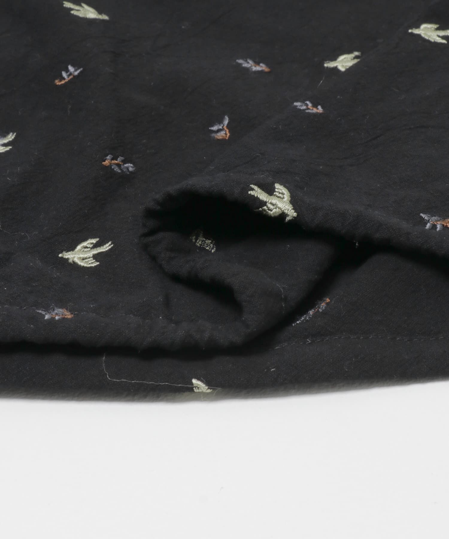 かぐれ「ツバメ刺繍ブラウス」|シャツ・ブラウス|