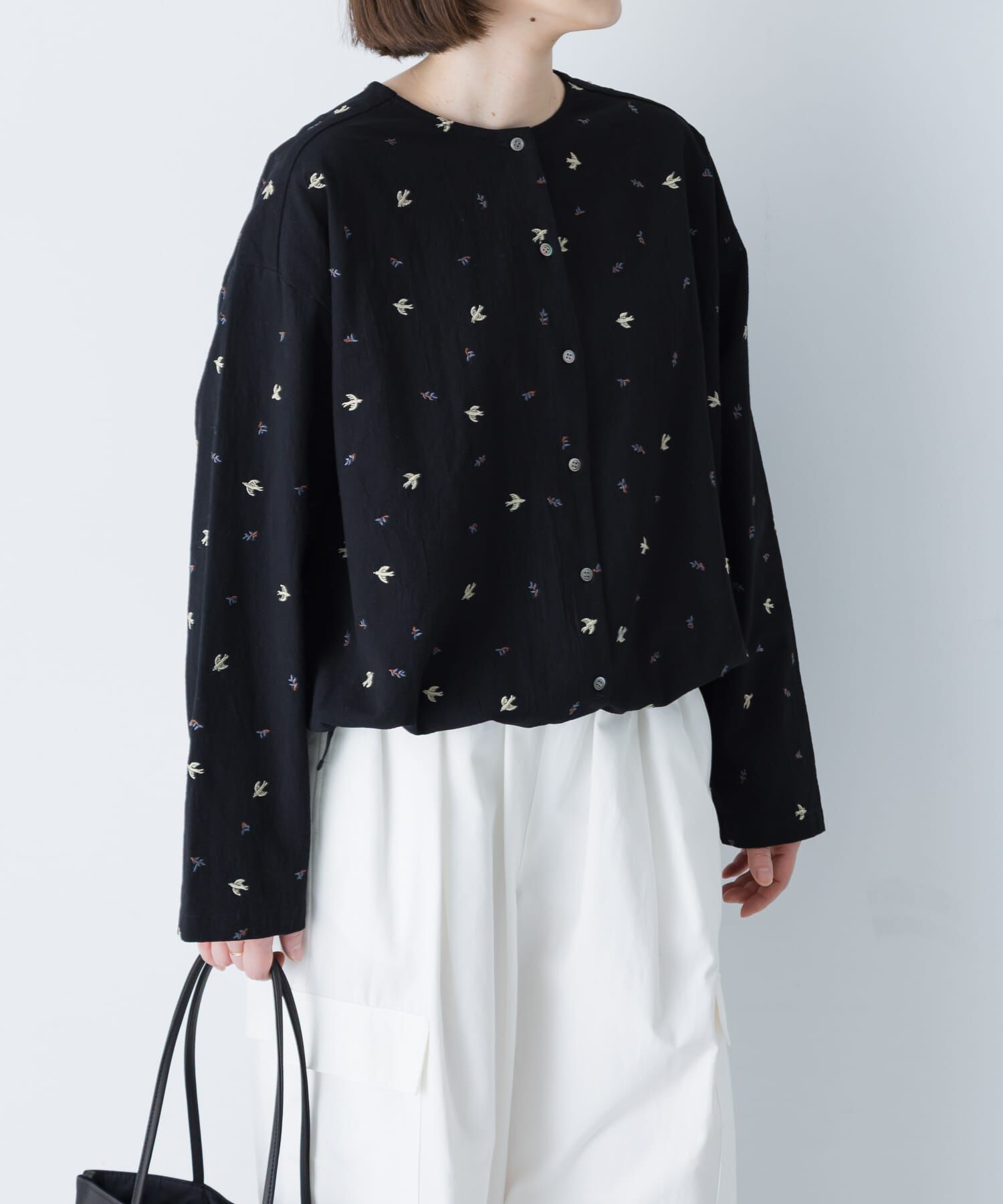 かぐれ「ツバメ刺繍ブラウス」|シャツ・ブラウス|