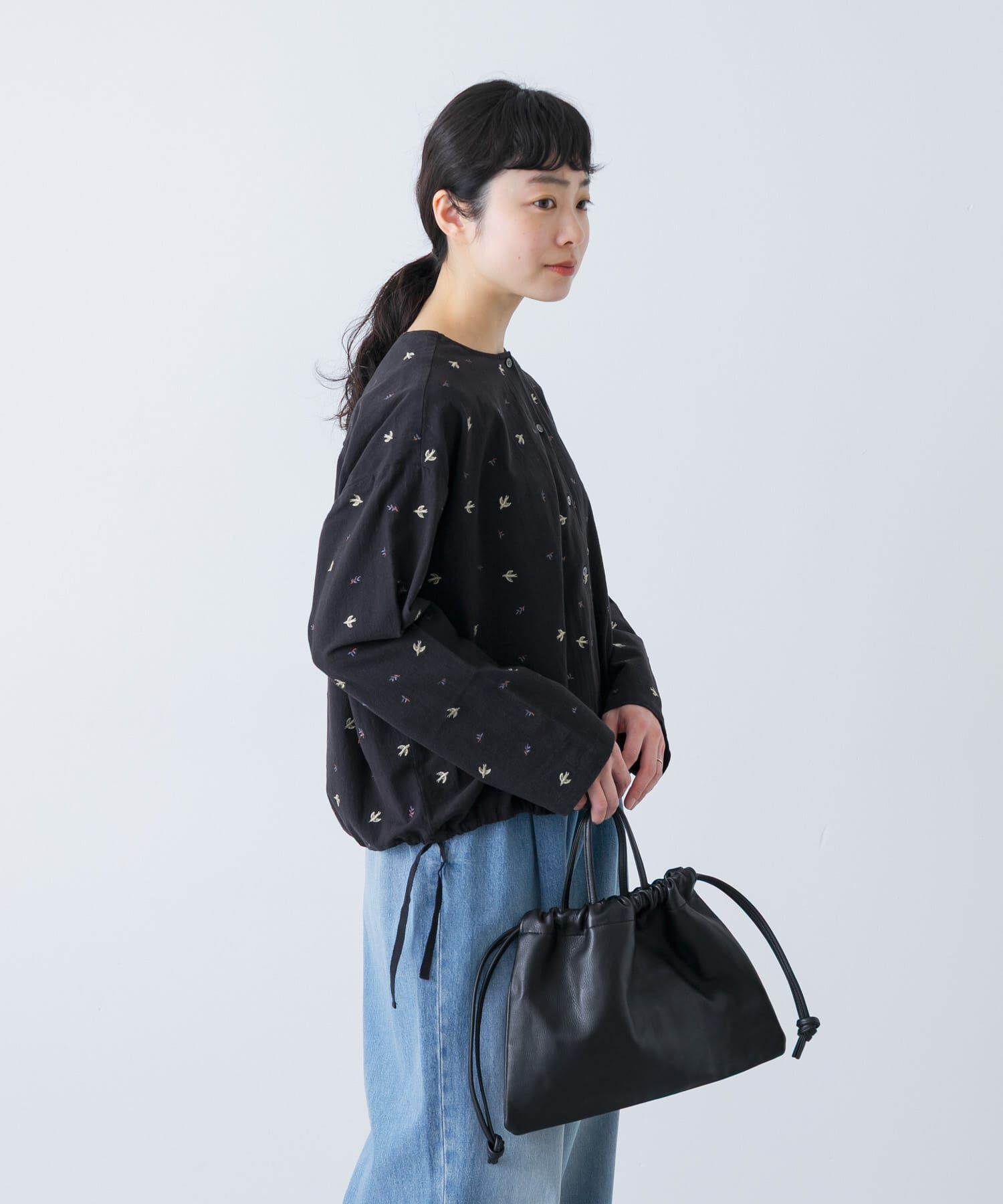 かぐれ「ツバメ刺繍ブラウス」|シャツ・ブラウス|