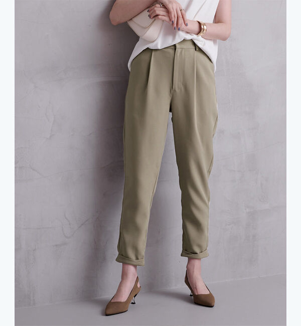 ur's「ツイストヘムテーパードパンツ」|スラックス|