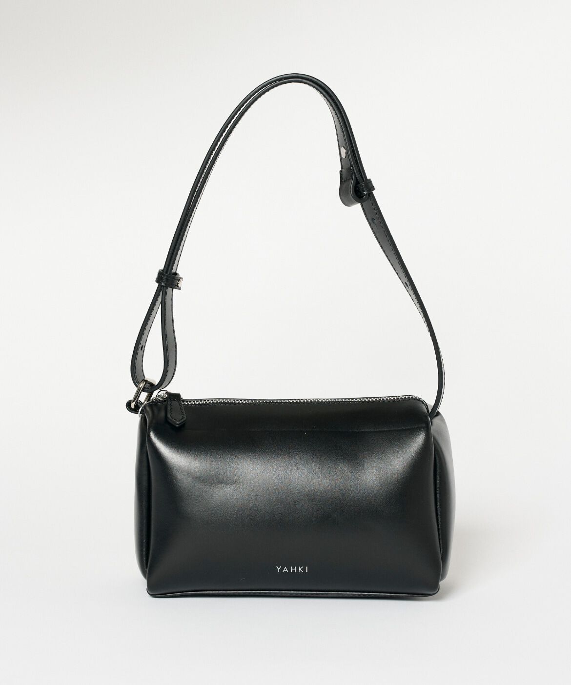 INED「《SUPERIOR CLOSET》ﾀﾞﾌﾞﾙﾌｪｲｽﾚｻﾞｰﾎﾞｽﾄﾝ型ｼｮﾙﾀﾞｰﾊ 」|ショルダー・メッセンジャー|ブラック