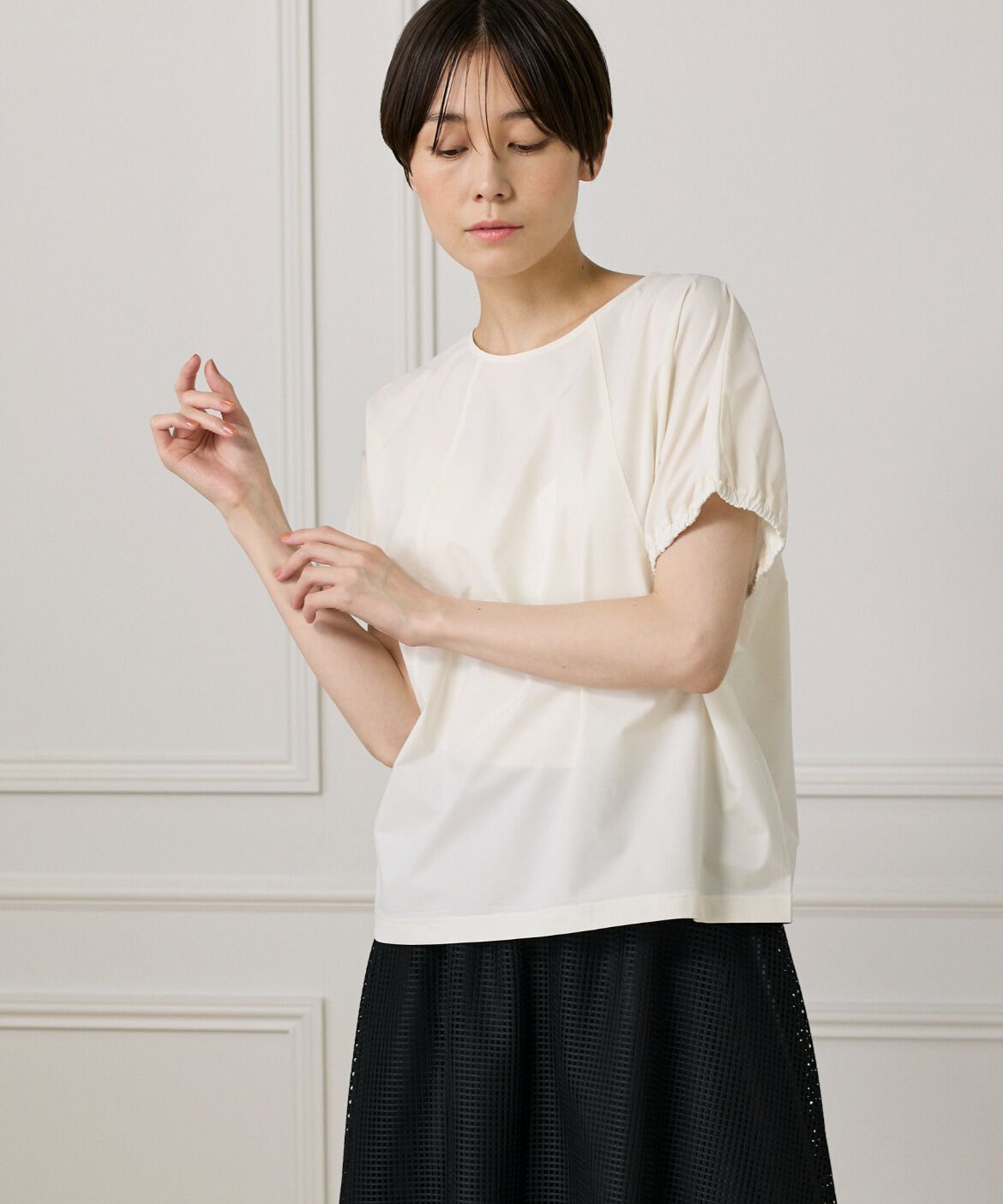 DAY by DAY it&rsquo;s international「キャザースリーブブラウス《撥水加工》」|Tシャツ・カットソー|アイボリー2