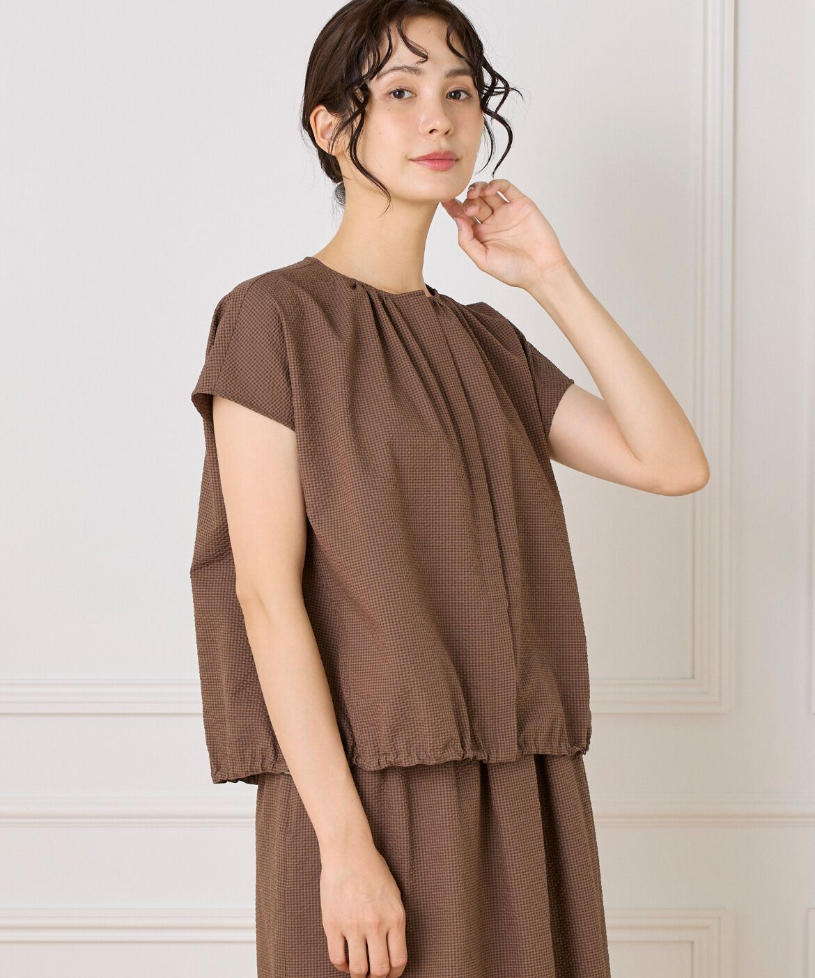 7-IDconcept.「《大きいサイズ》サッカーチェック フレンチスリーブブラウス」|シャツ・ブラウス|