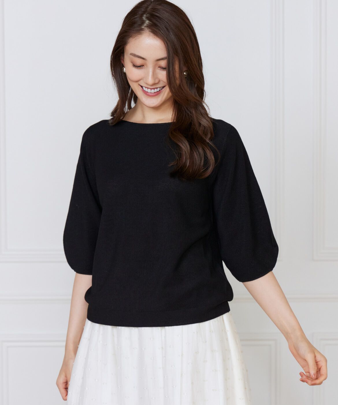 INED「《大きいサイズ》ボートネックパフスリーブニット《Cuoo》」|ニット・セーター|ブラック