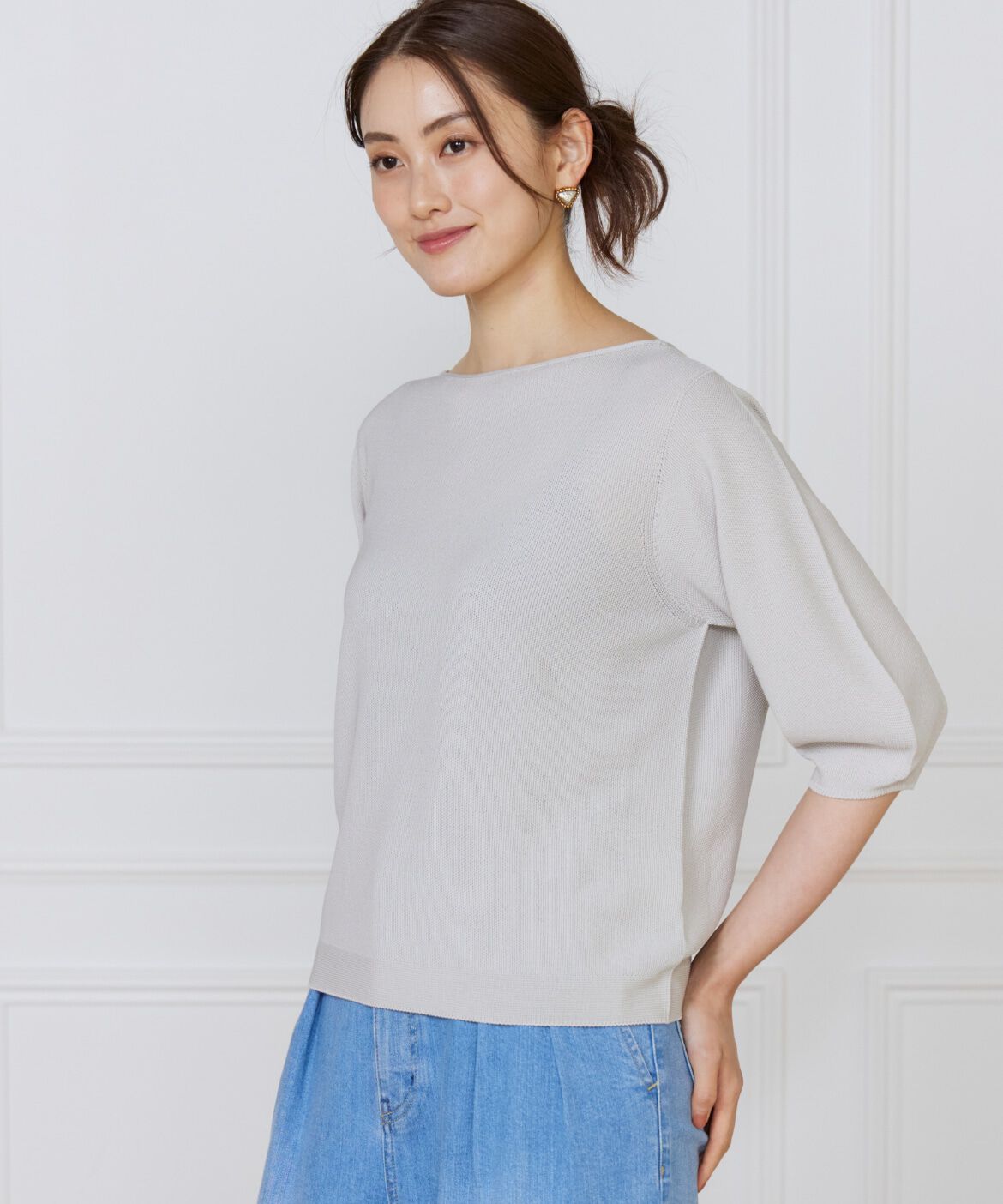 INED「《大きいサイズ》ボートネックパフスリーブニット《Cuoo》」|ニット・セーター|グレー1