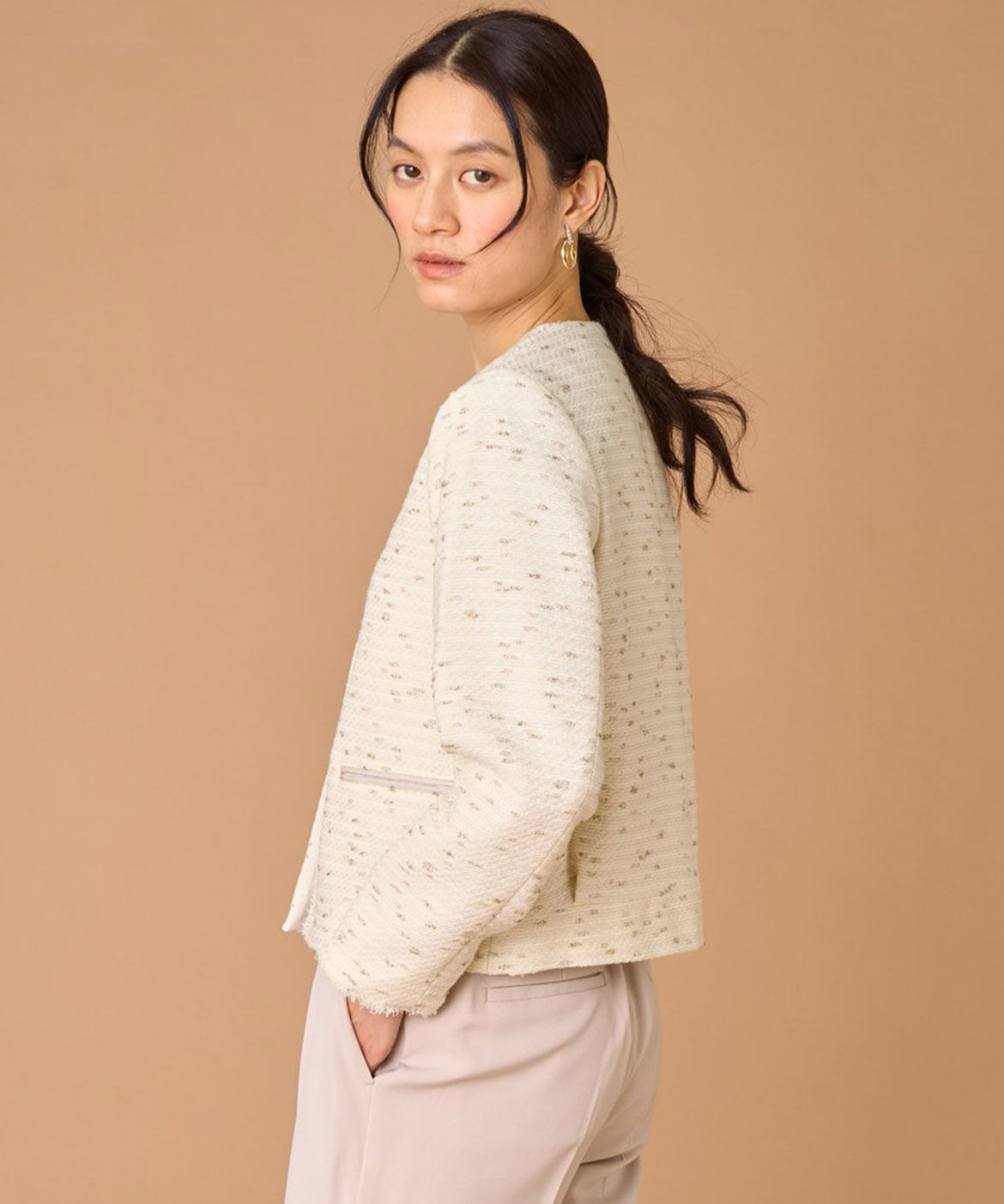 INED「ノーカラーツイードジャケット《LINTON》」|ノーカラージャケット|