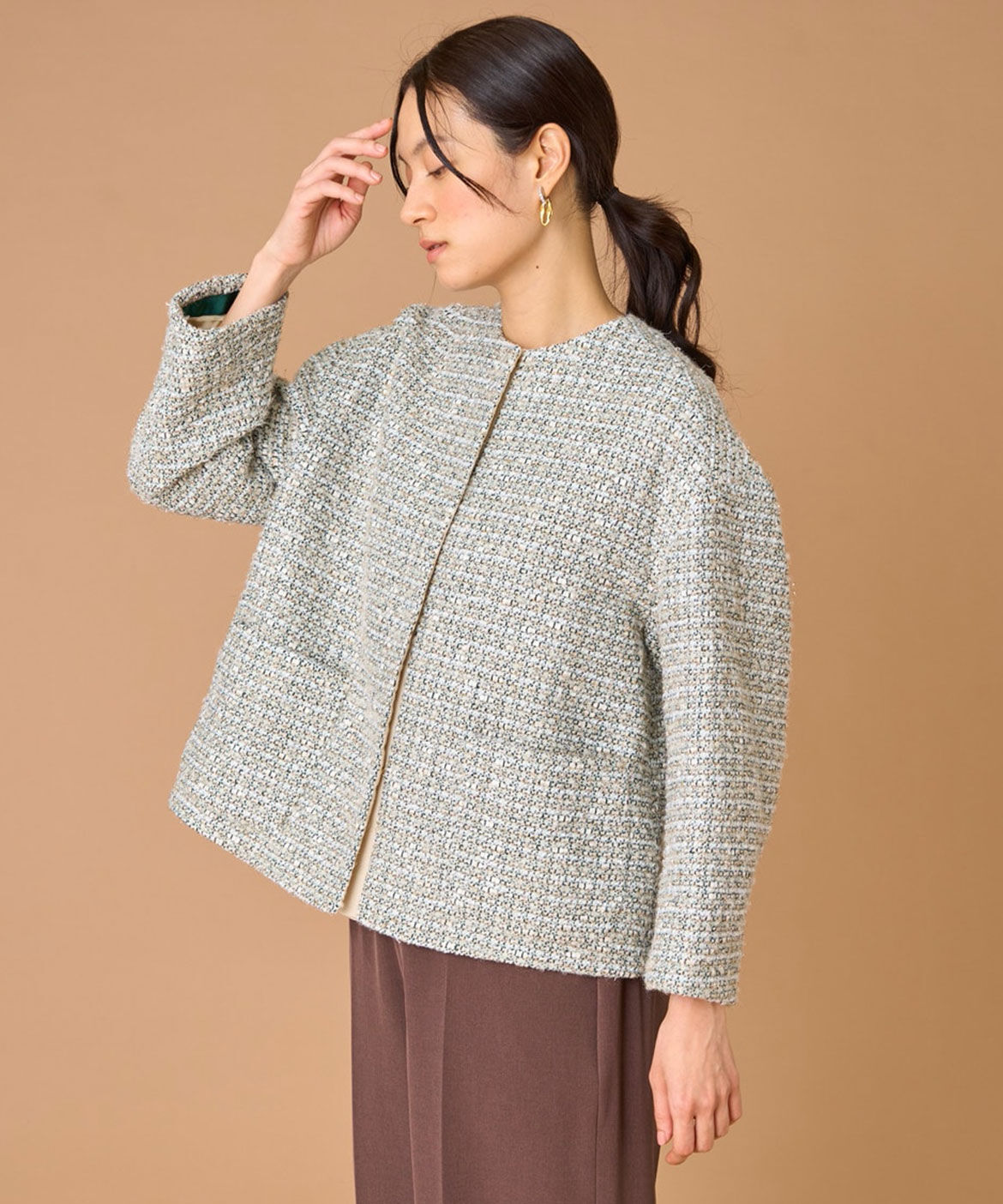 INED「ツイードジャケット《LINTON》」|ノーカラージャケット|