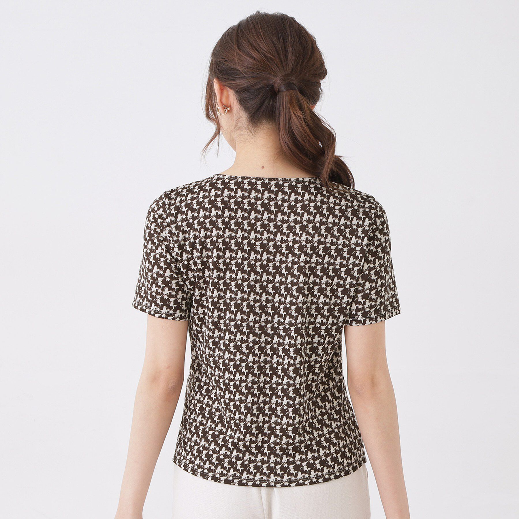 COUP DE CHANCE「【手洗い可／日本製／一枚着／ジャケットイン／セットアップ可】幾何柄カットソー」|Tシャツ・カットソー|