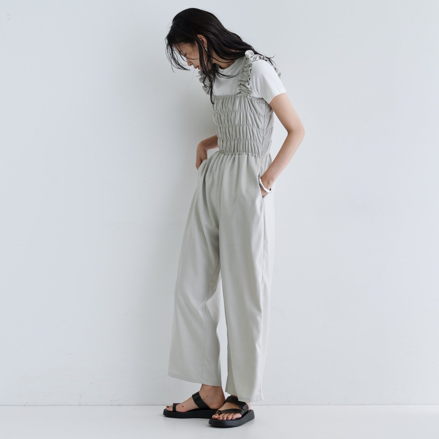 GALLEST「【一部店舗限定】ショルダーシャーリングサロペット」|オールインワン|