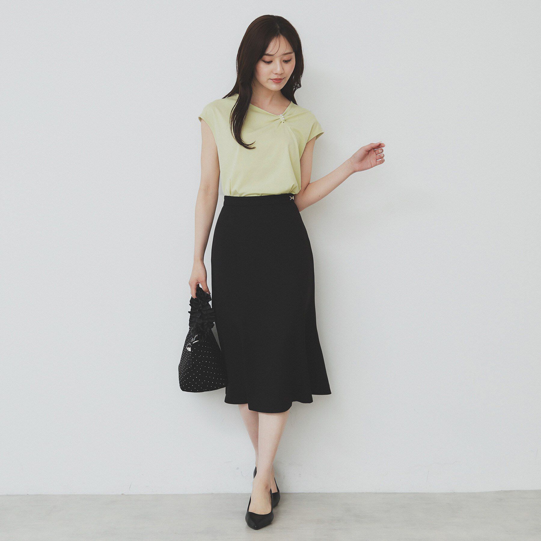 index「アシメリボンフレンチトップス【接触冷感/UVケア/洗濯機洗い可】」|Tシャツ・カットソー|