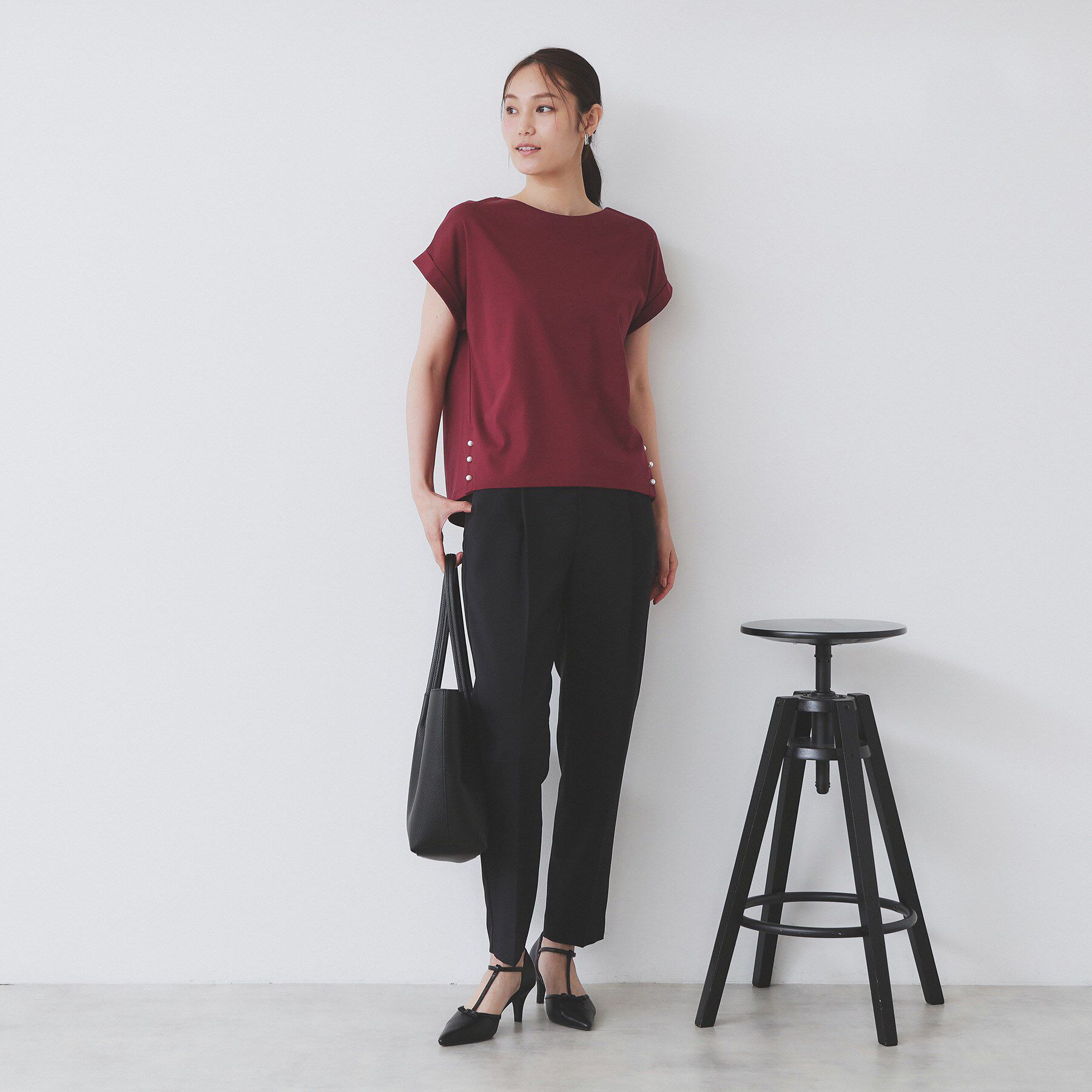 index「《S-3Lサイズ》サイドパール調ボタンボクシートップス【洗濯機洗い可/UVケア/接触冷感】」|Tシャツ・カットソー|