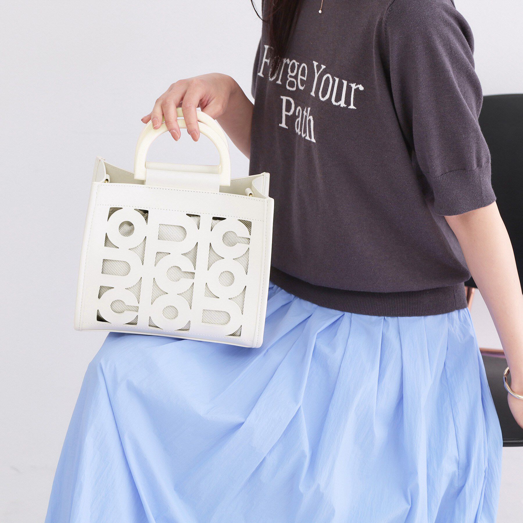 OPAQUE.CLIP「2WAYパンチングショルダートート」|トートバッグ|アイボリー(004)