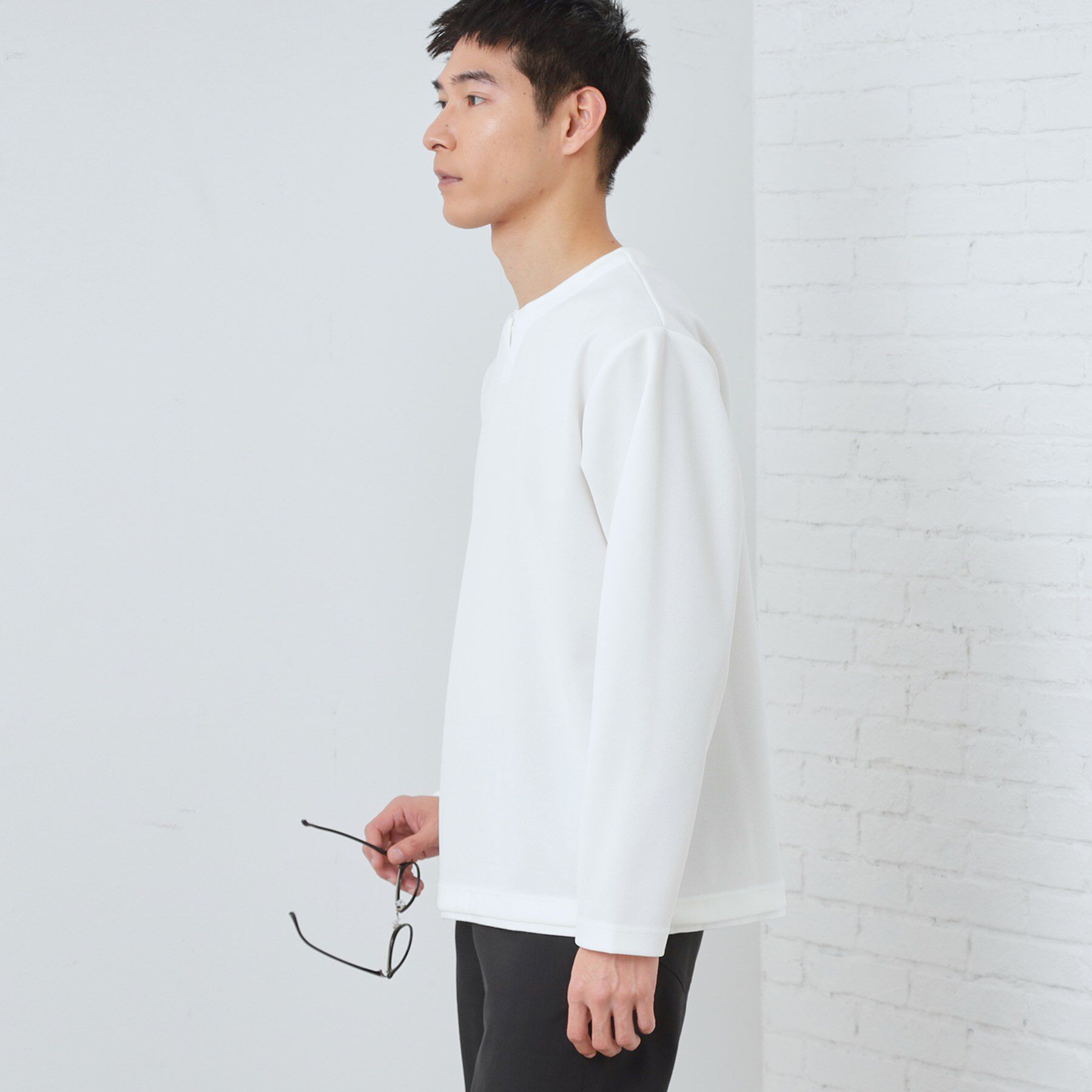 THE SHOP TK「【1枚で手抜きに見えない】キーネック フェイクレイヤード長袖Tシャツ」|Tシャツ・カットソー|