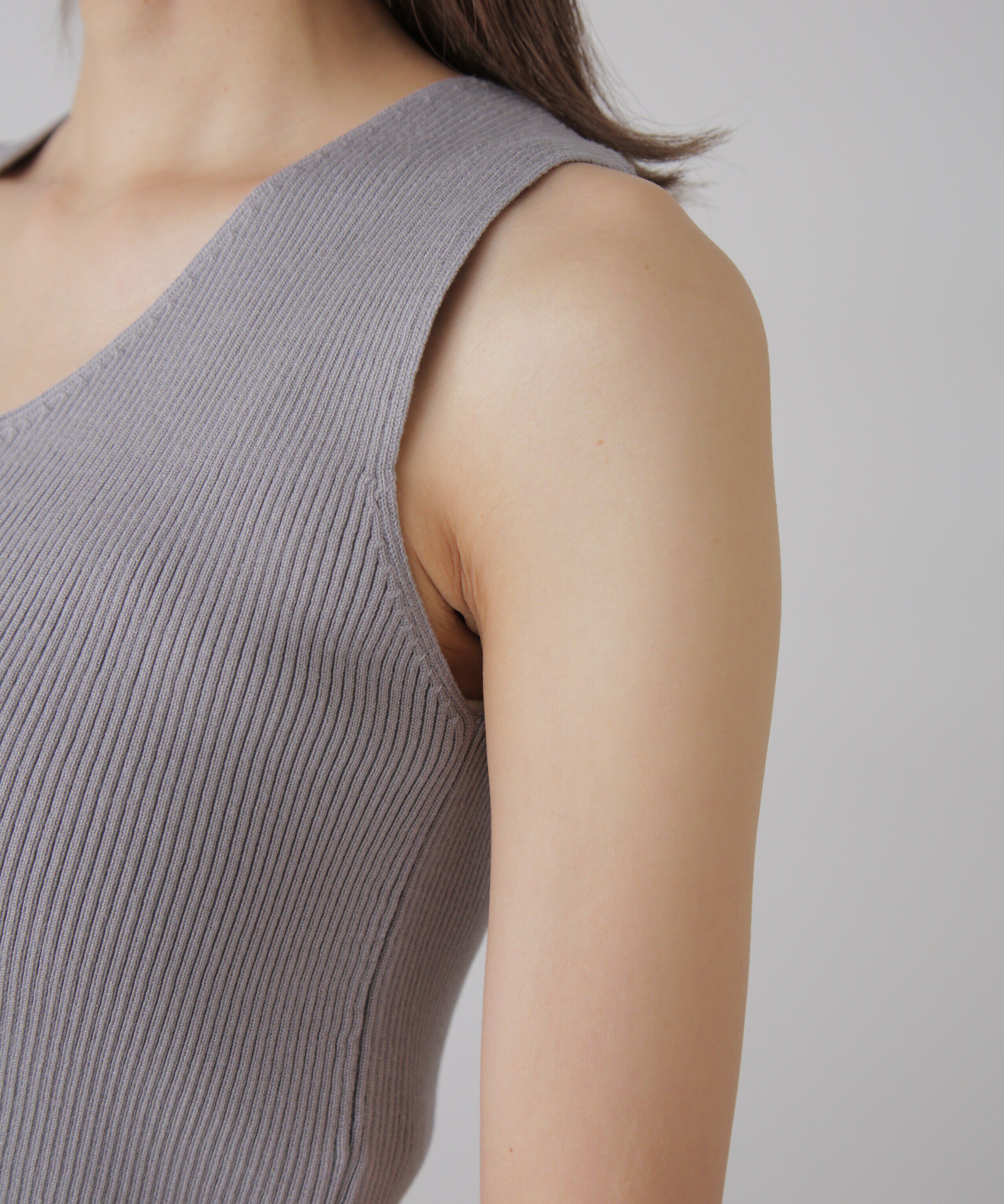  「フロントジップニットタンクトップ」|ニット・セーター|