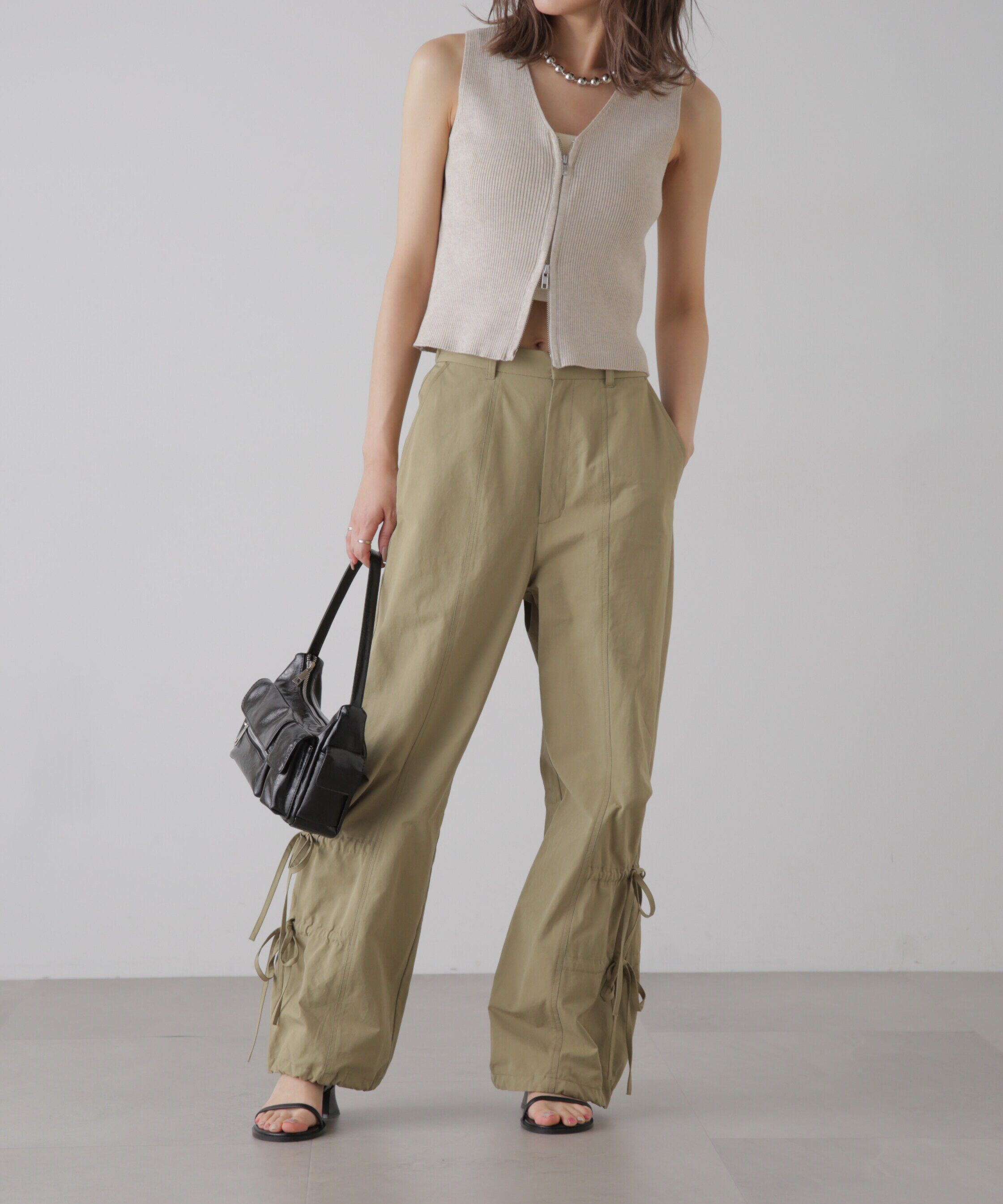  「フロントジップニットタンクトップ」|ニット・セーター|