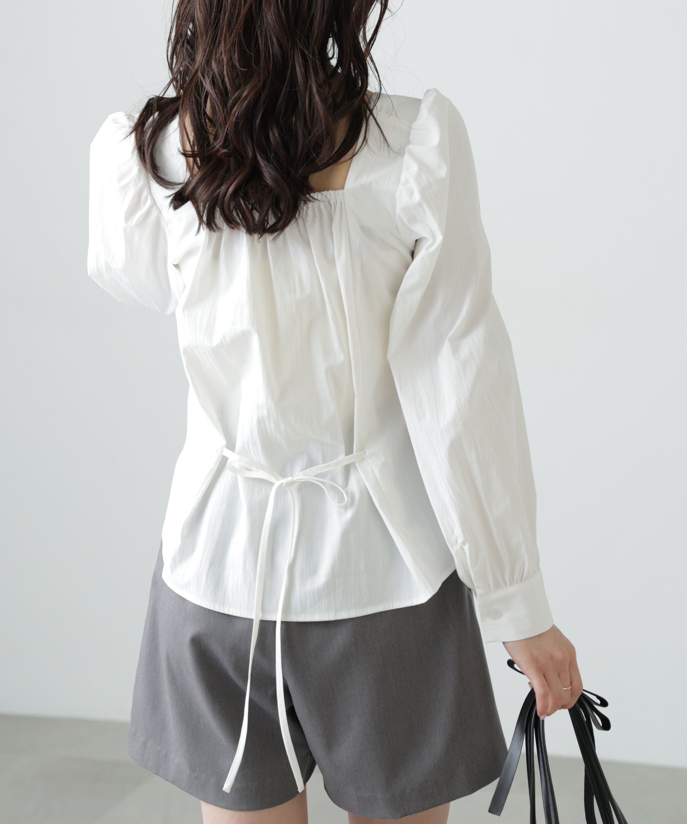 「フロントギャザースクエアネックブラウス」|シャツ・ブラウス|