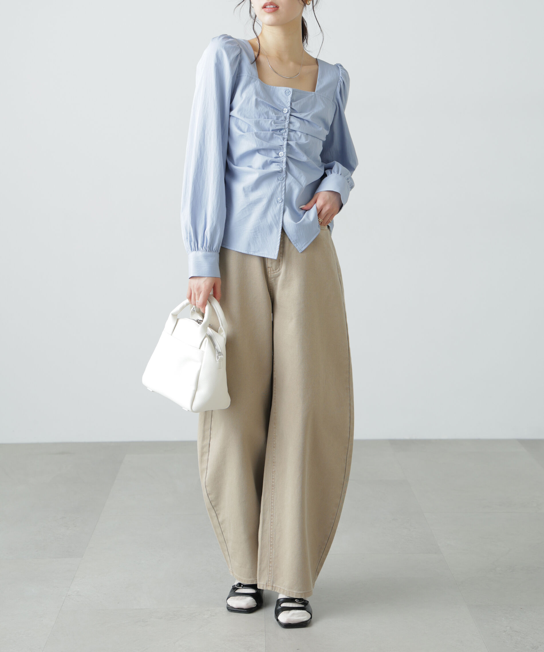  「フロントギャザースクエアネックブラウス」|シャツ・ブラウス|