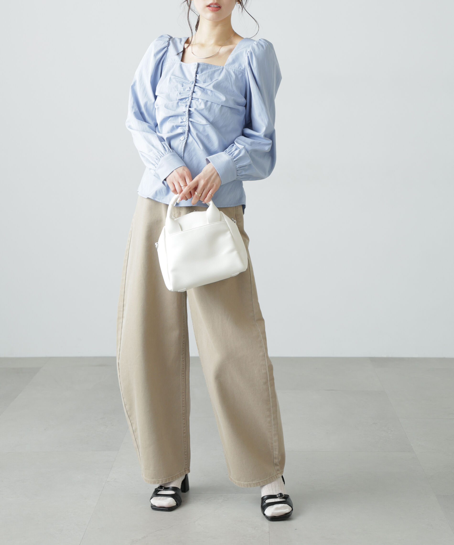  「フロントギャザースクエアネックブラウス」|シャツ・ブラウス|