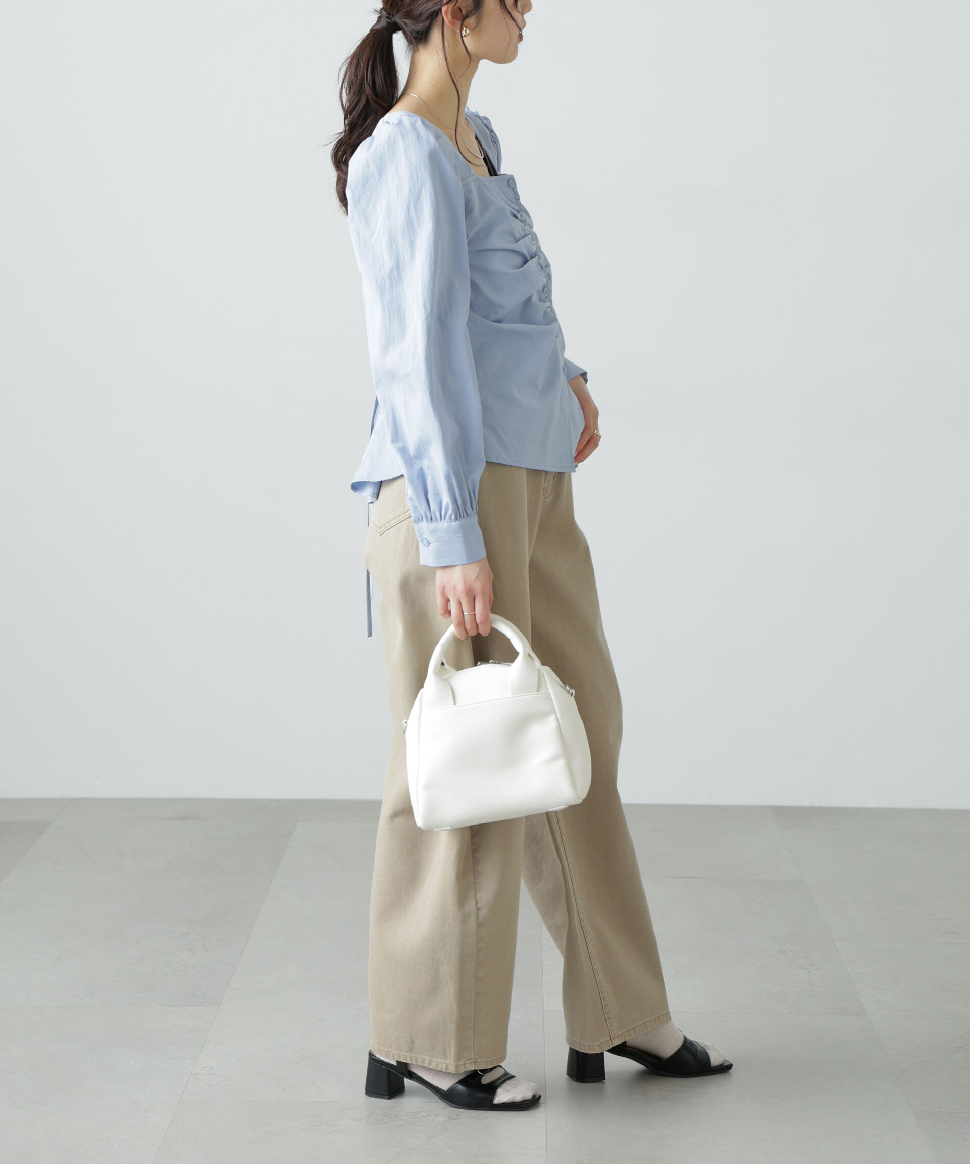  「フロントギャザースクエアネックブラウス」|シャツ・ブラウス|