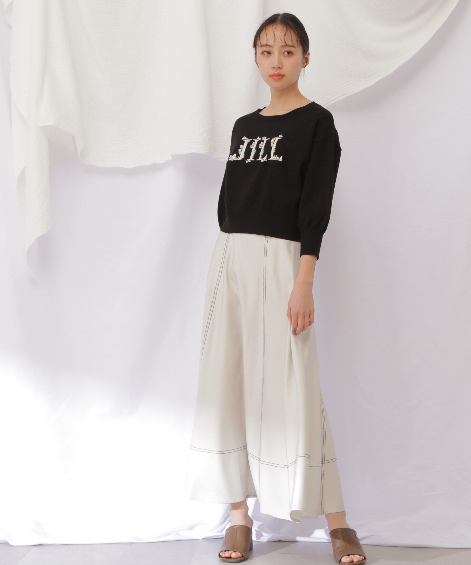  「ロゴジャガードビジューニット」|ニット・セーター|