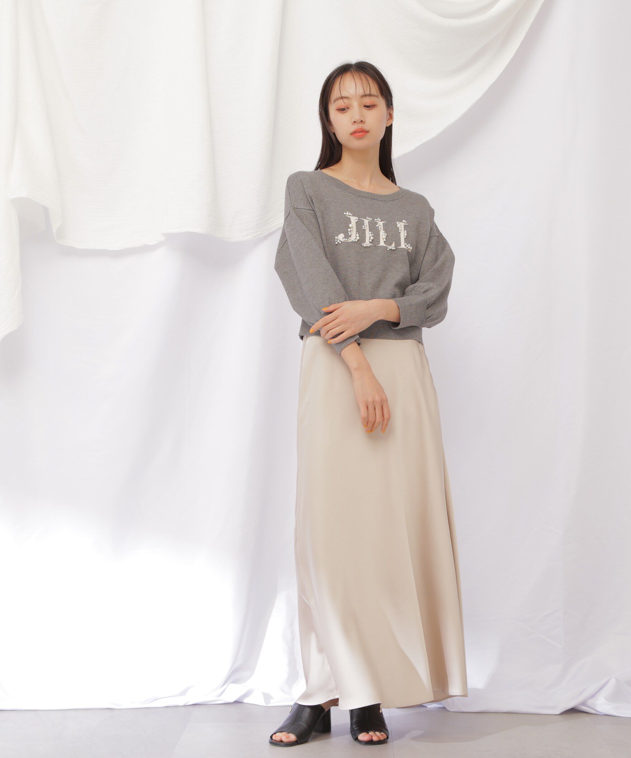  「ロゴジャガードビジューニット」|ニット・セーター|