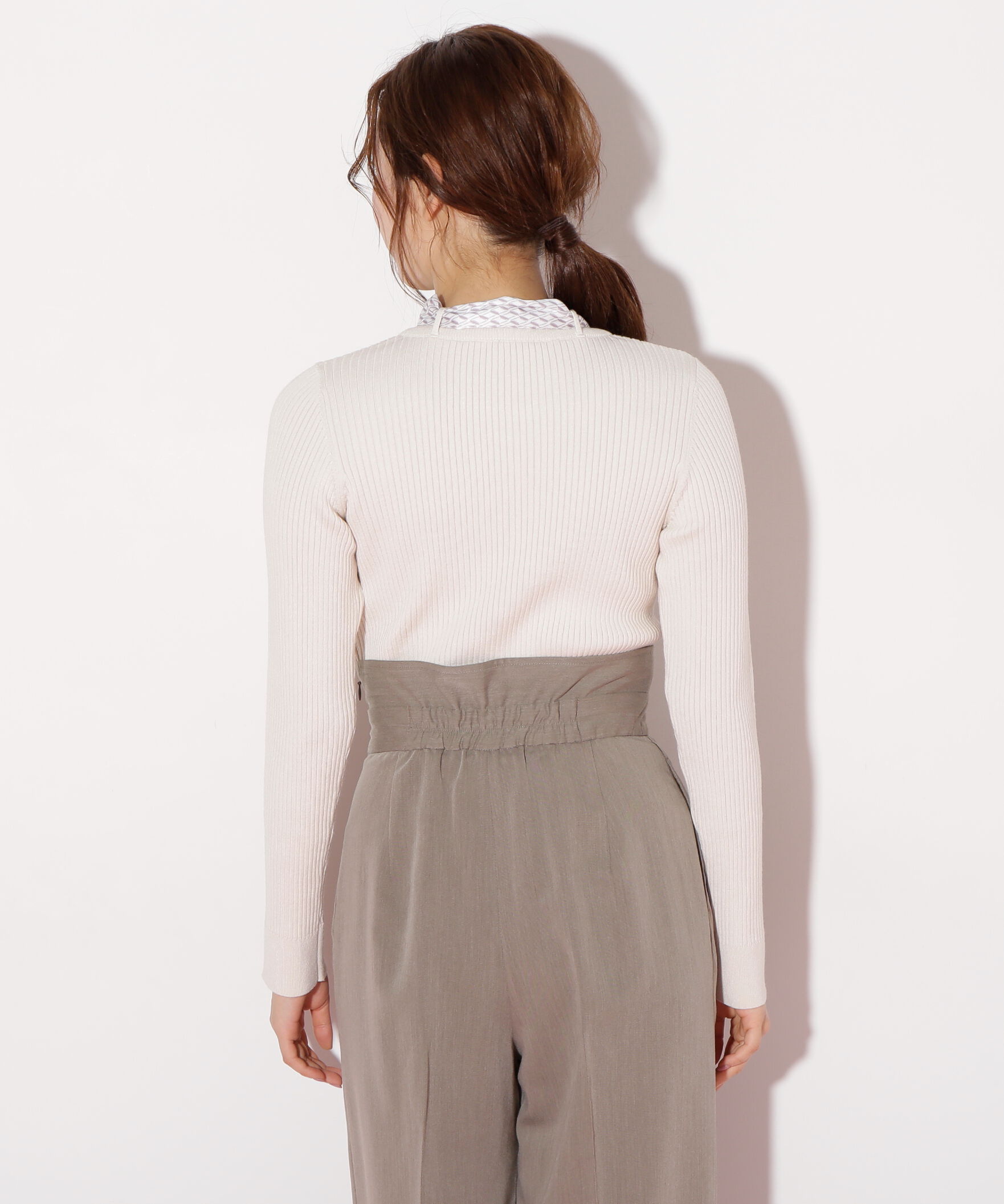  「幾何チェック柄スカーフ付きリブニット」|ニット・セーター|