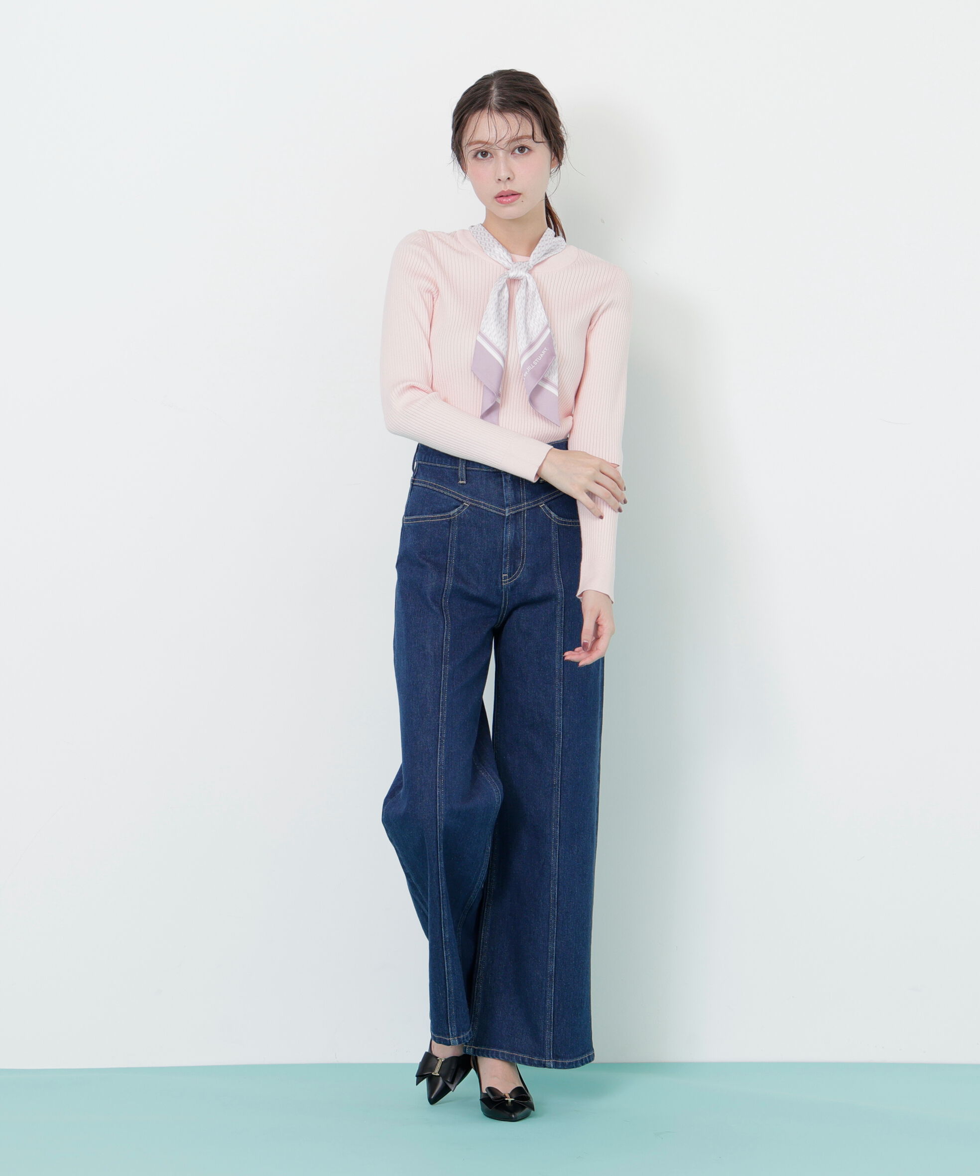  「幾何チェック柄スカーフ付きリブニット」|ニット・セーター|