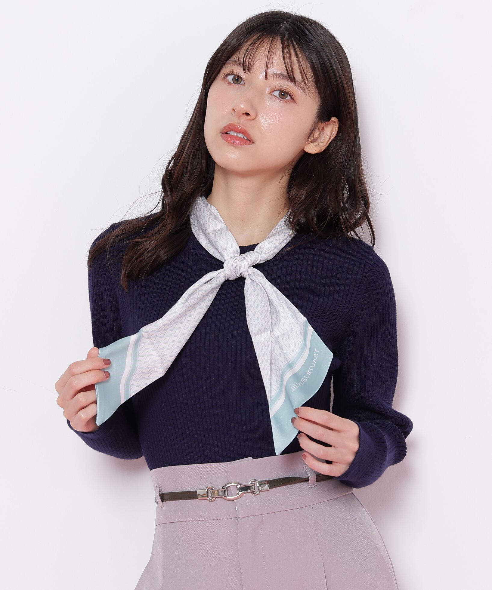  「幾何チェック柄スカーフ付きリブニット」|ニット・セーター|ネイビー