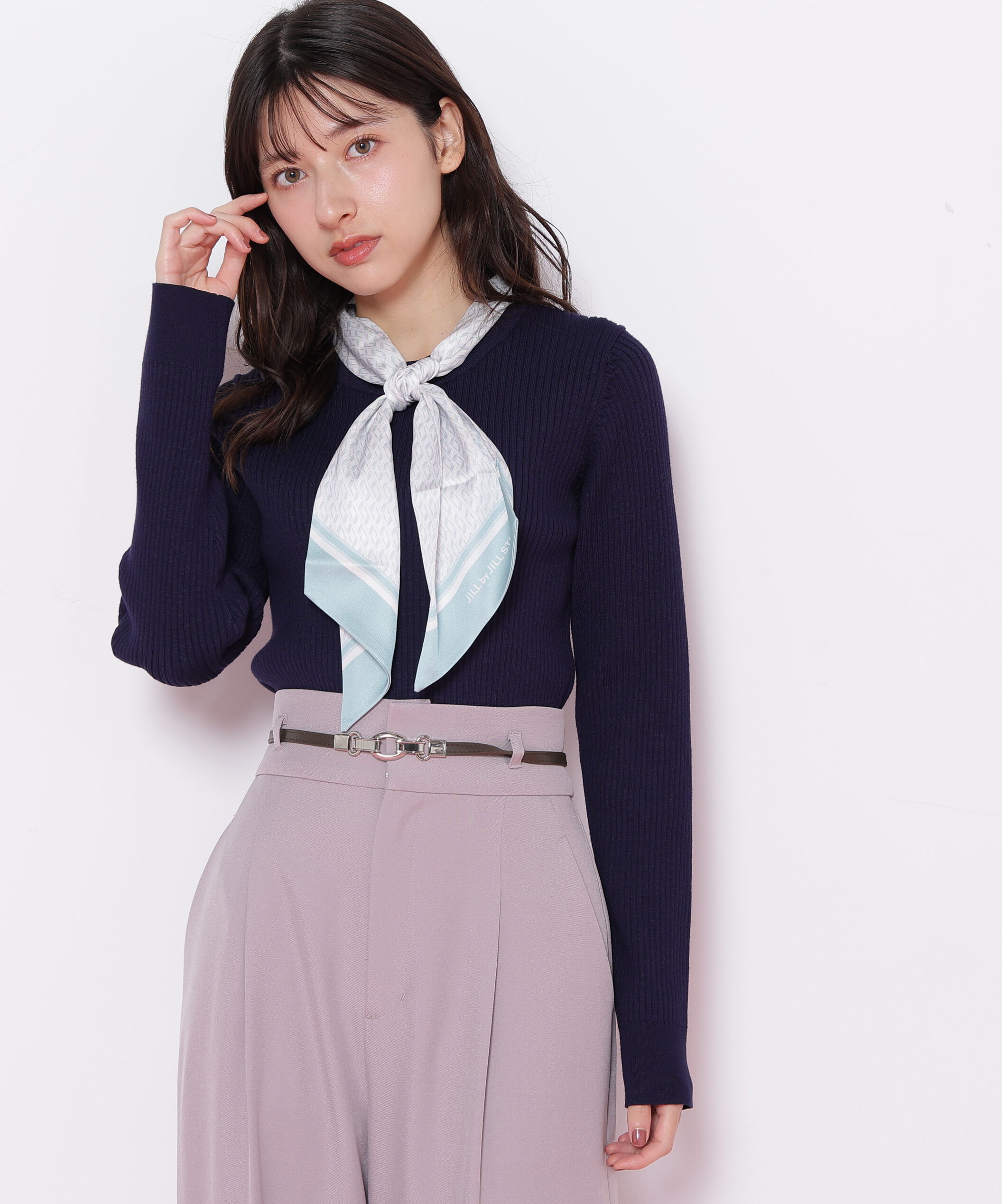  「幾何チェック柄スカーフ付きリブニット」|ニット・セーター|