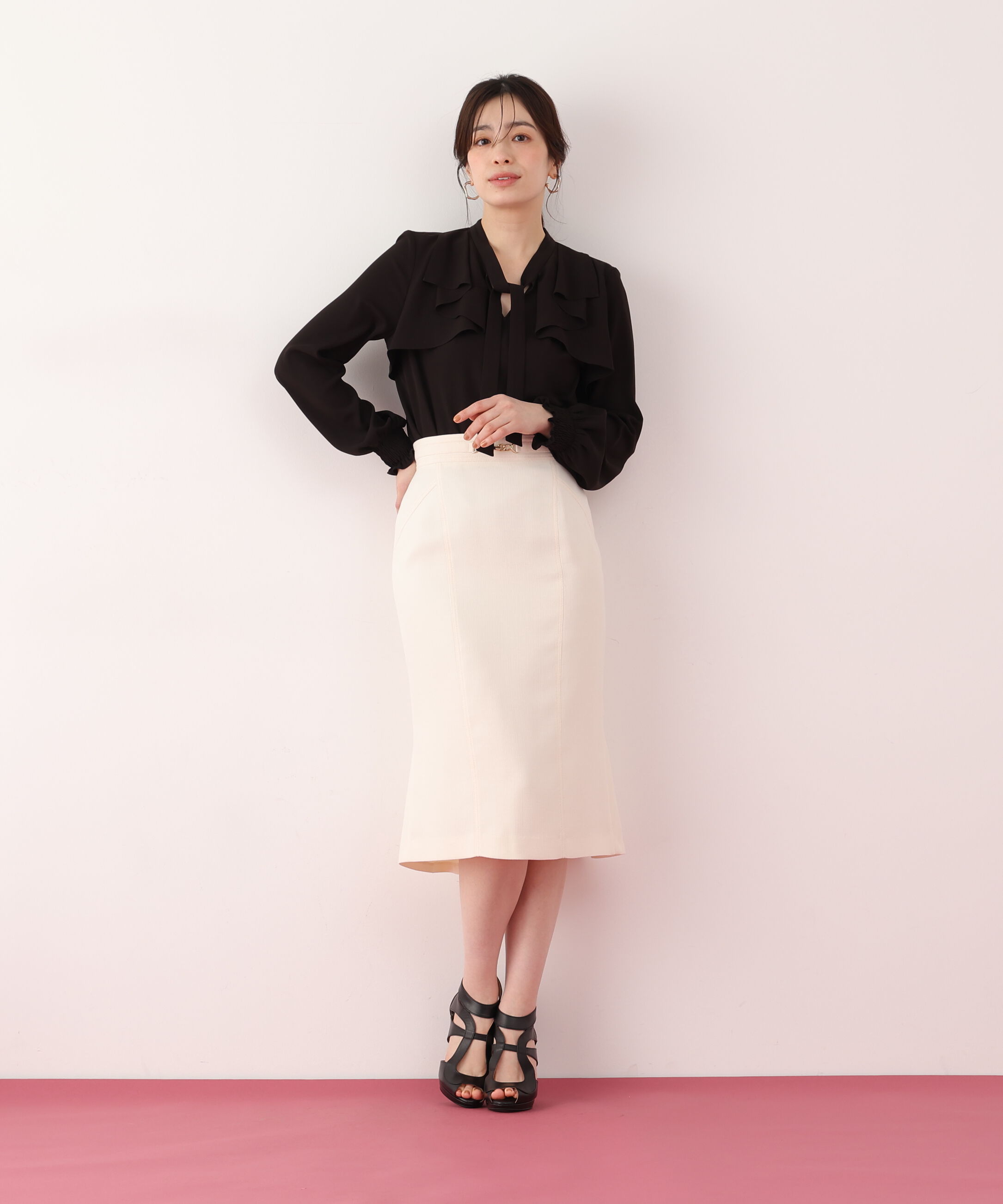  「メタルパーツバックマーメイドスカート」|スカート|