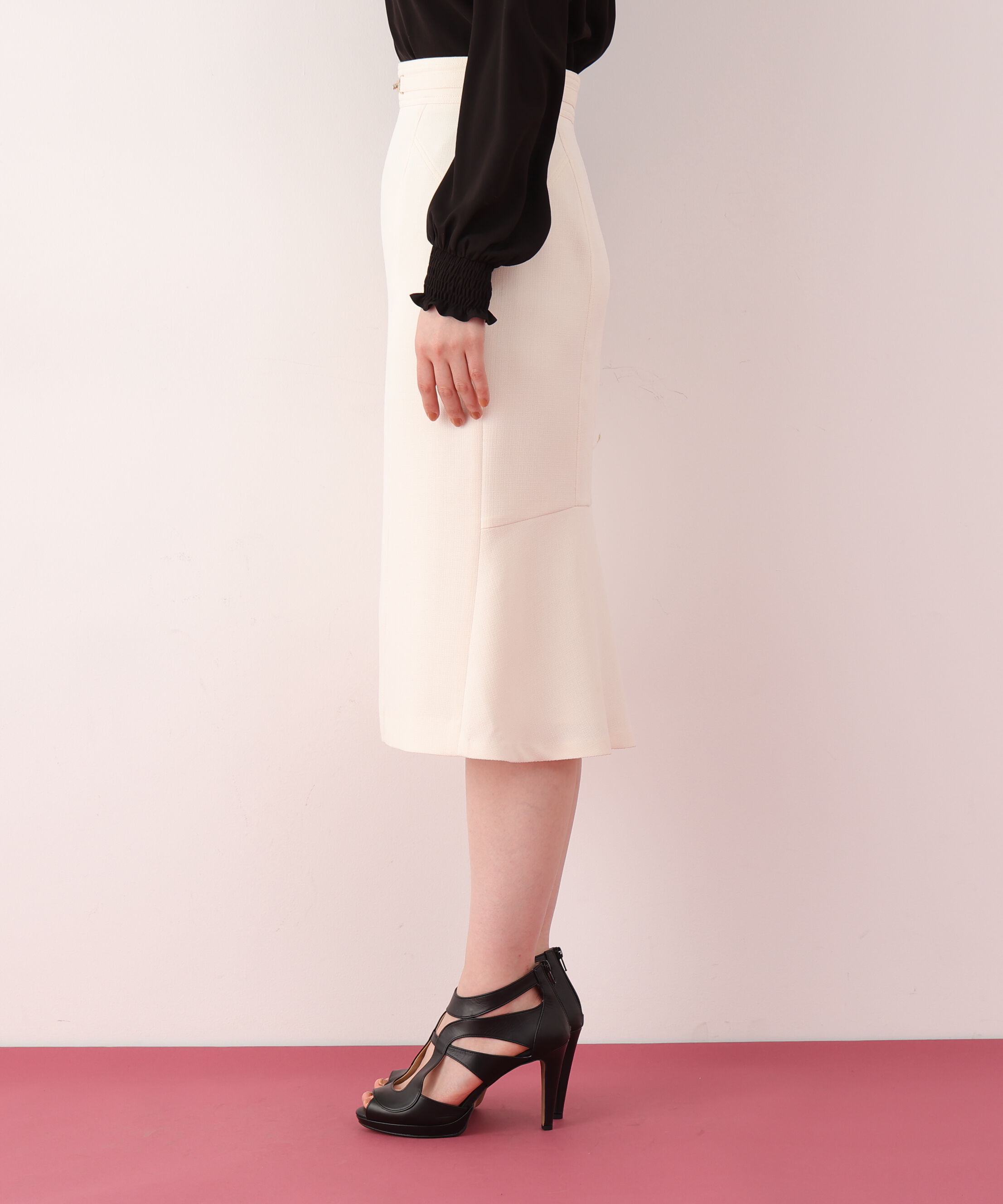  「メタルパーツバックマーメイドスカート」|スカート|