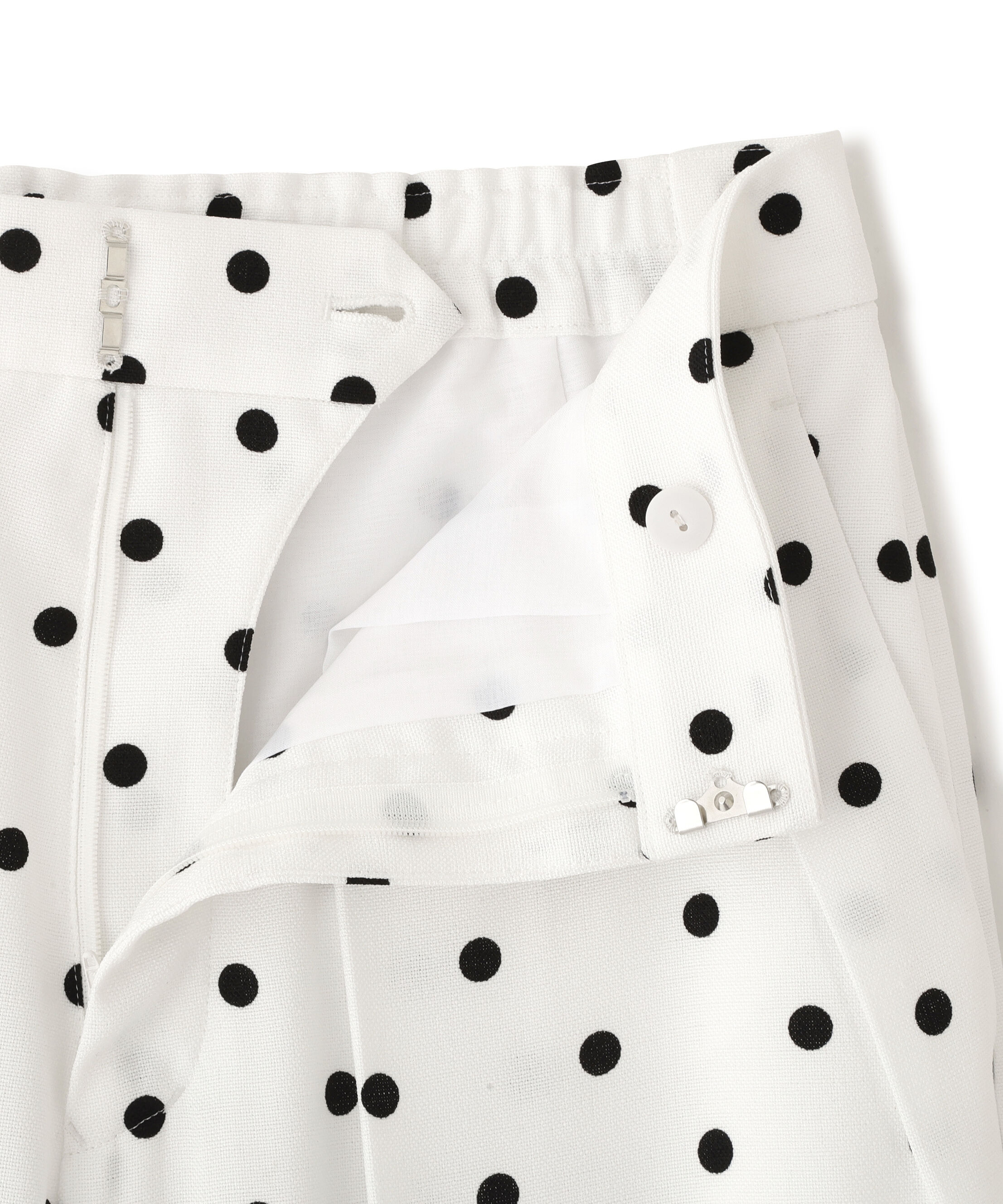  「タックプリーツフレアパンツ」|その他|