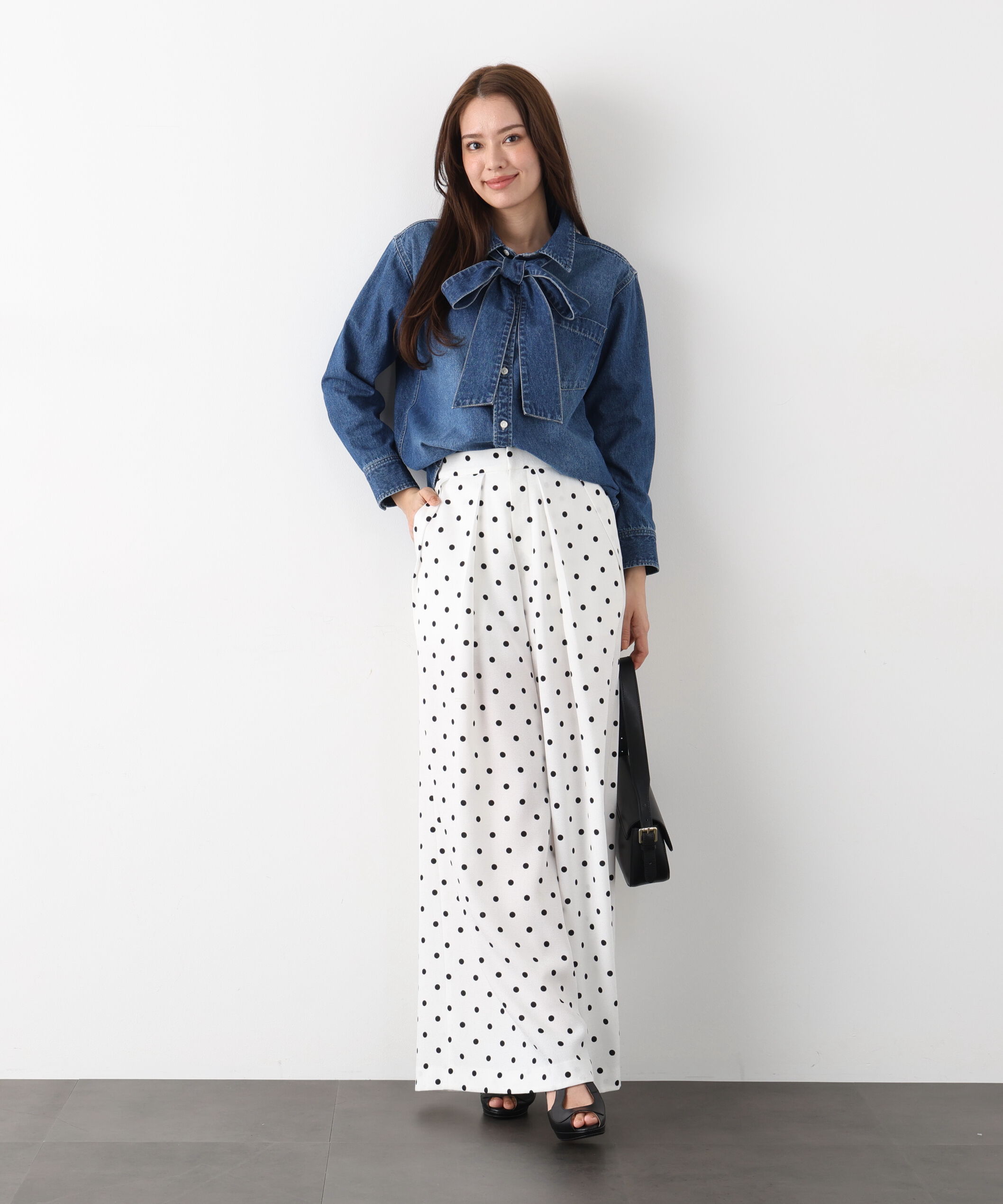  「タックプリーツフレアパンツ」|その他|