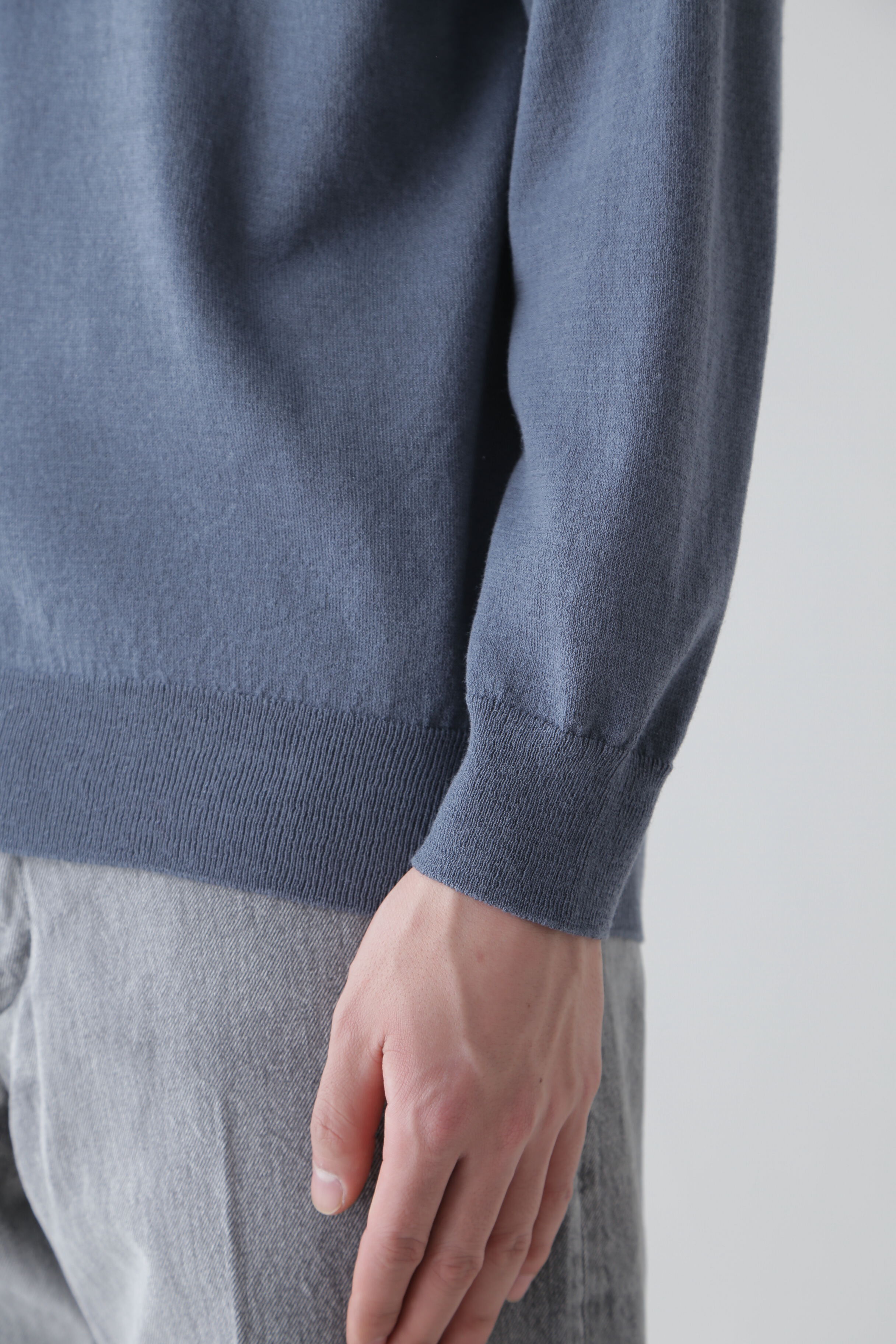 YLEVE 「YLEVE / HIGH TWIST FINE WOOL KN POLO」|ニット・セーター|