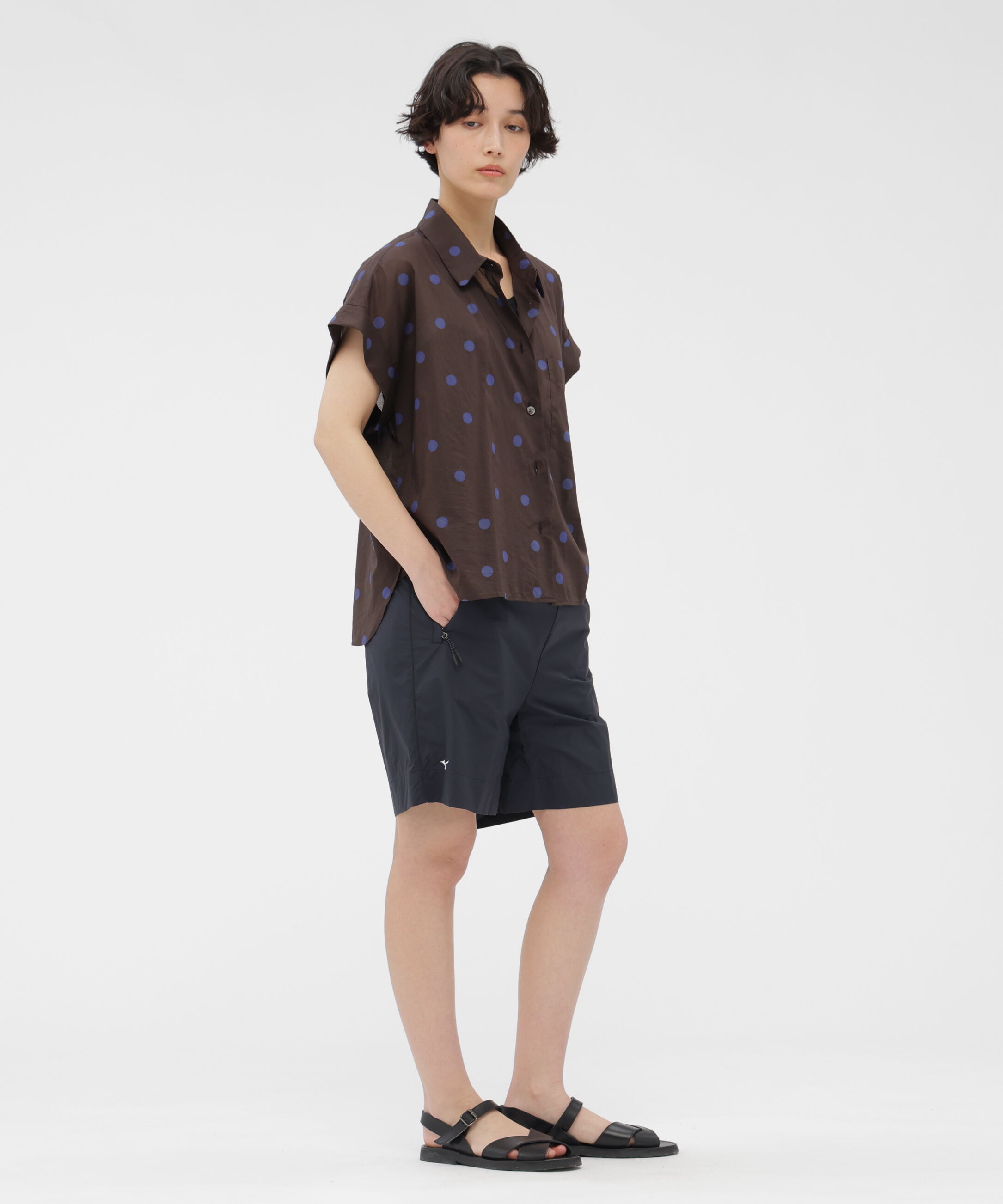  「WATER REPELLENT LIGHTWEIGHT NYLON POPLIN TROUSERS」|その他|